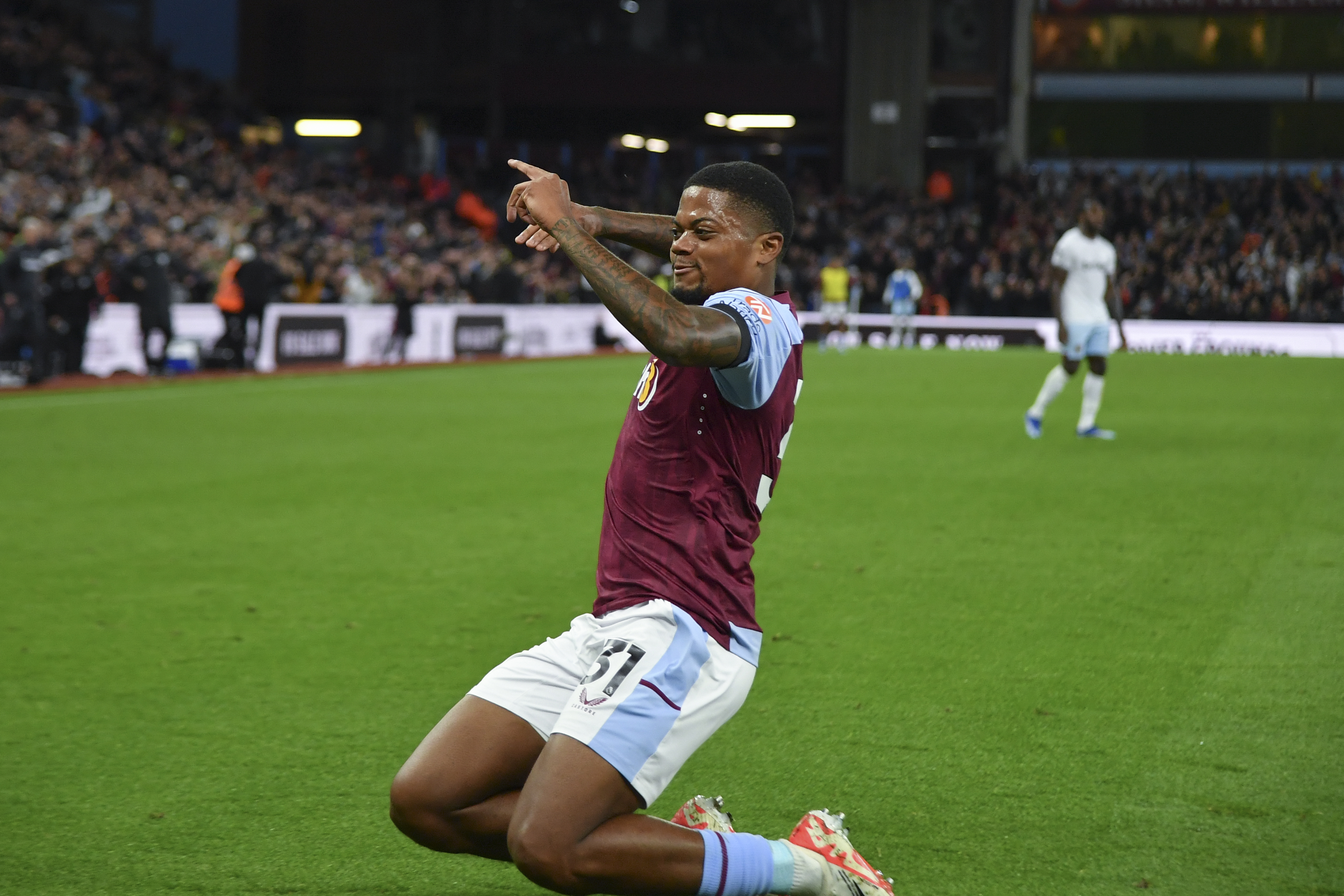 Aston villa vs man best sale city live stream free