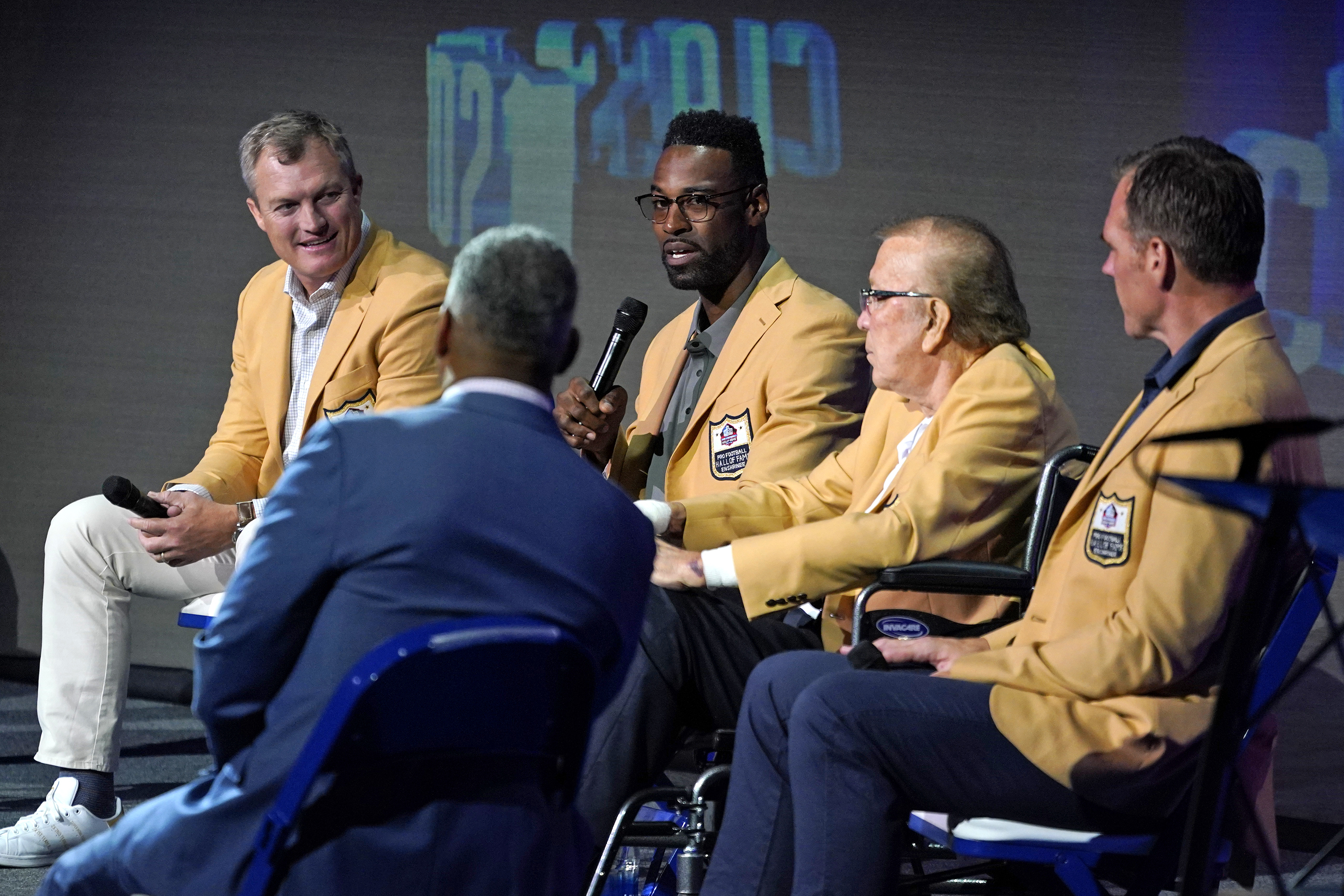 Former Lions great Calvin Johnson enshrined as first-ballot member