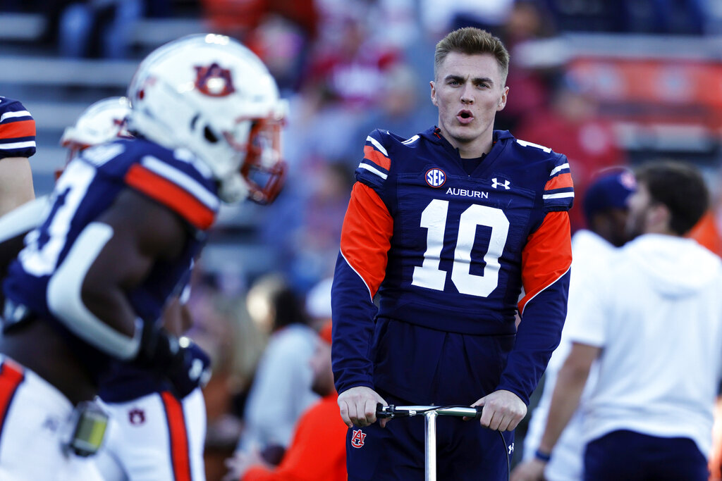 AL.com says Bo Nix's NIL deal is good for him but bad for Auburn football