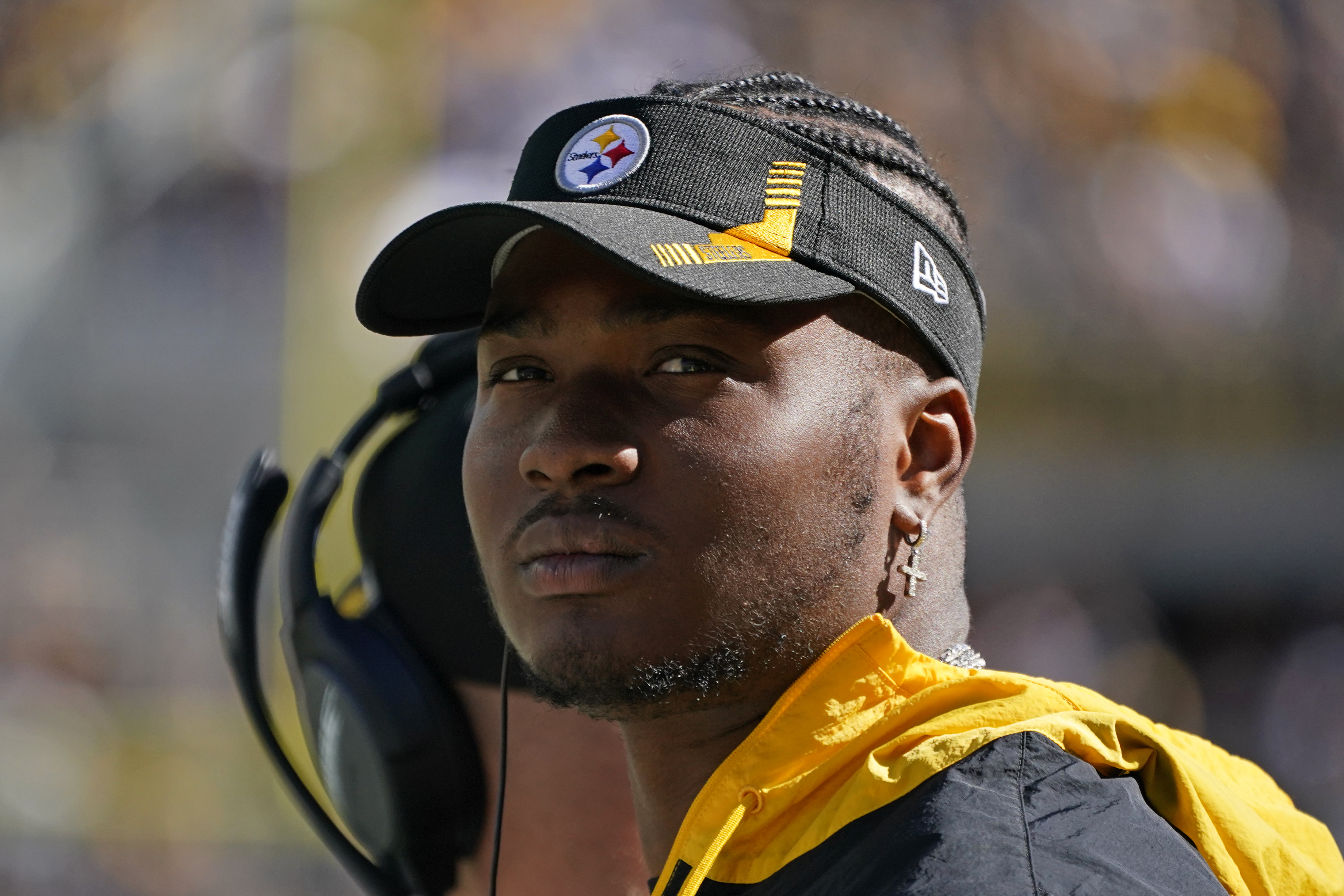 911 calls reveal why Pittsburgh Steelers QB Dwayne Haskins was walking  along I-595 when he was hit, killed by dump truck 