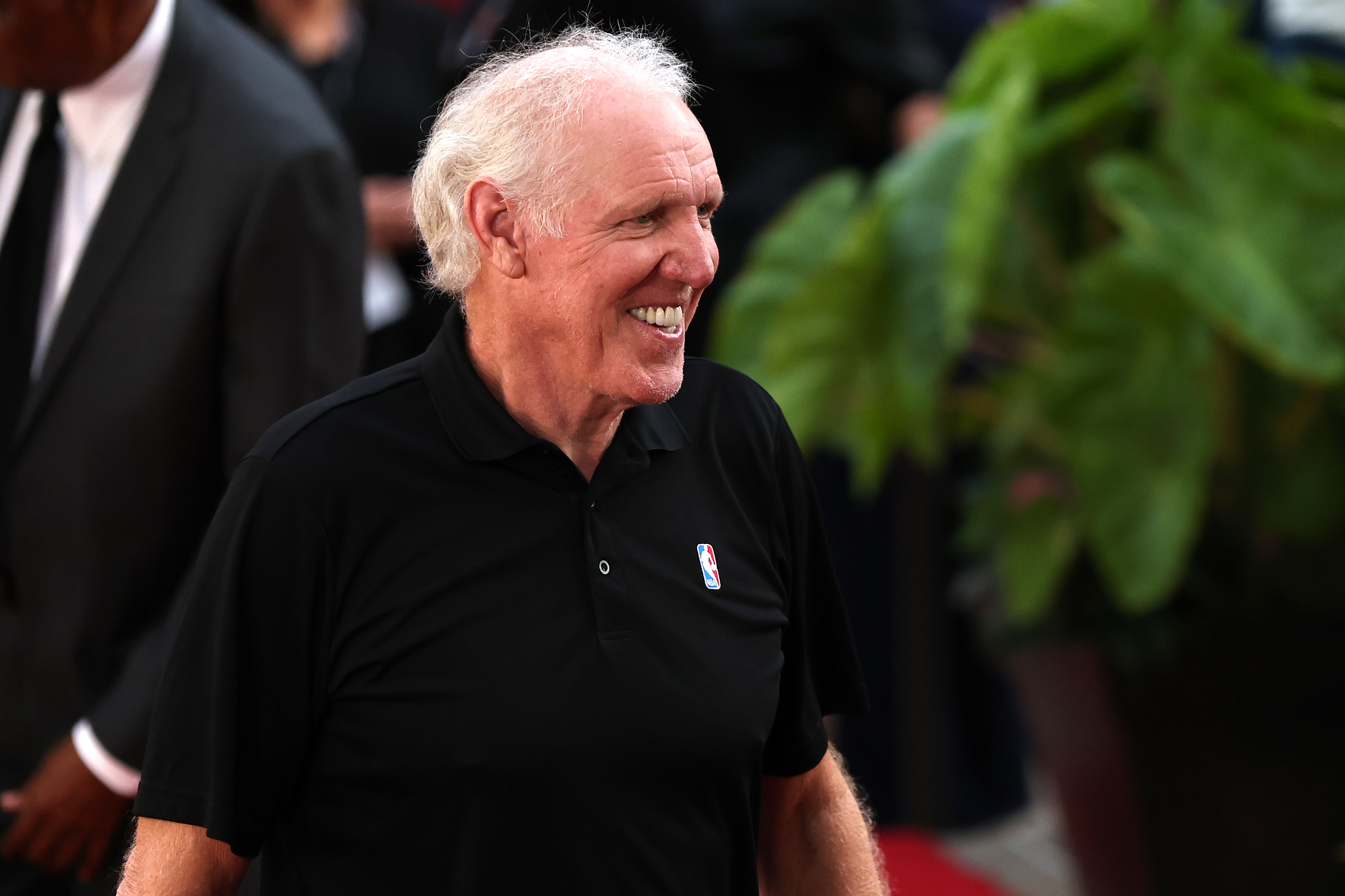 NBA world erupts over incredible Phil Knight detail in picture