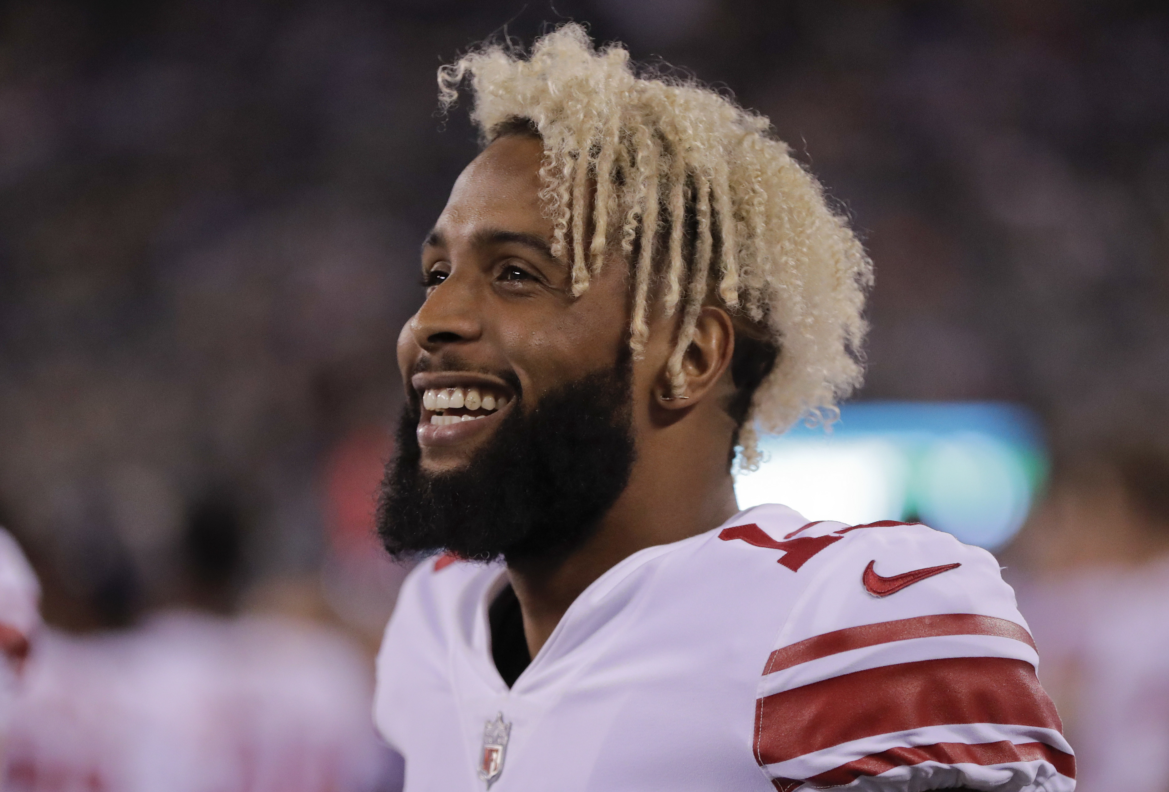 WATCH: Young child excitedly puts on Giants Odell Beckham Jr. jersey in  adorable viral video 