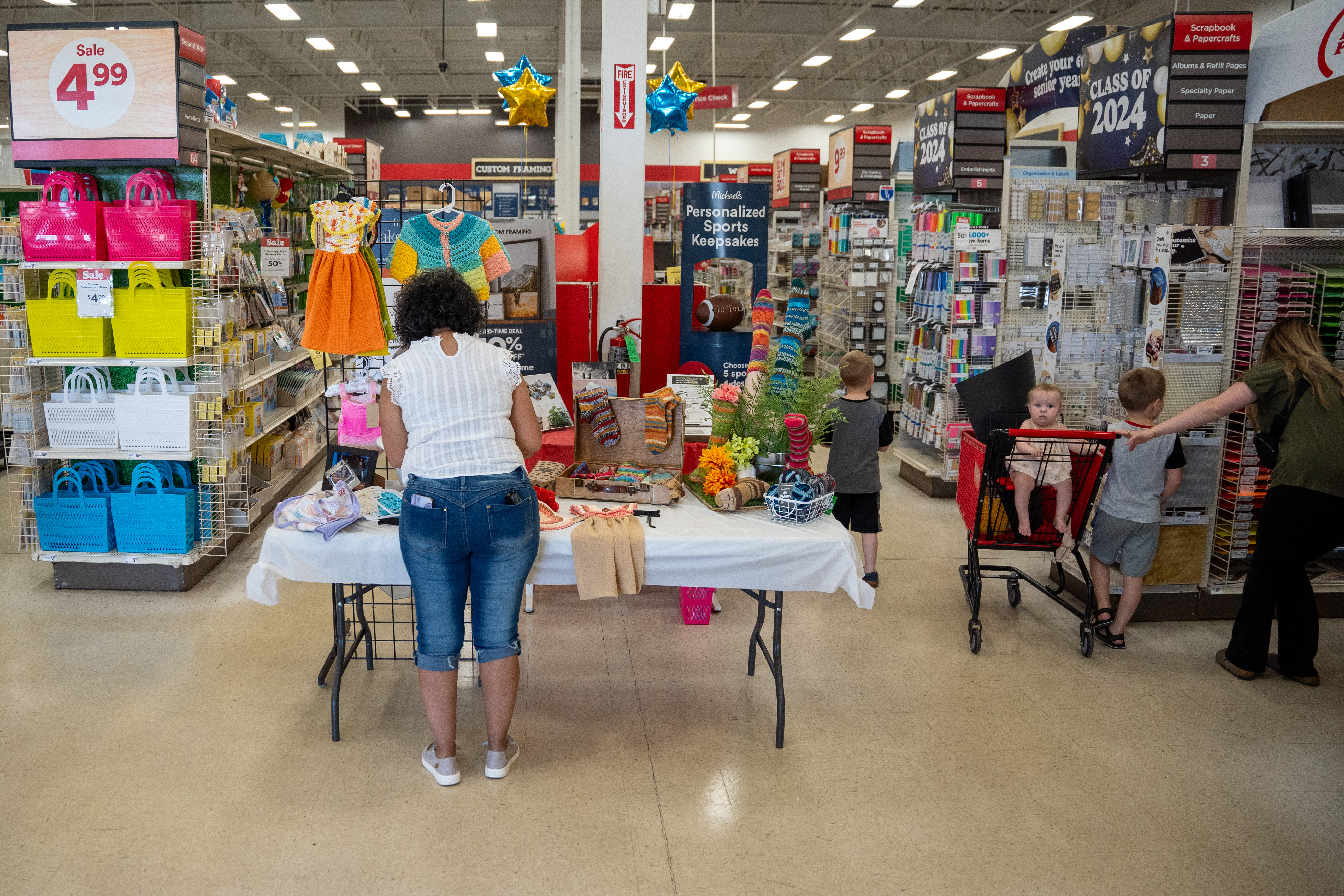 Flint artist sells handmade goods at Michaels store - mlive.com