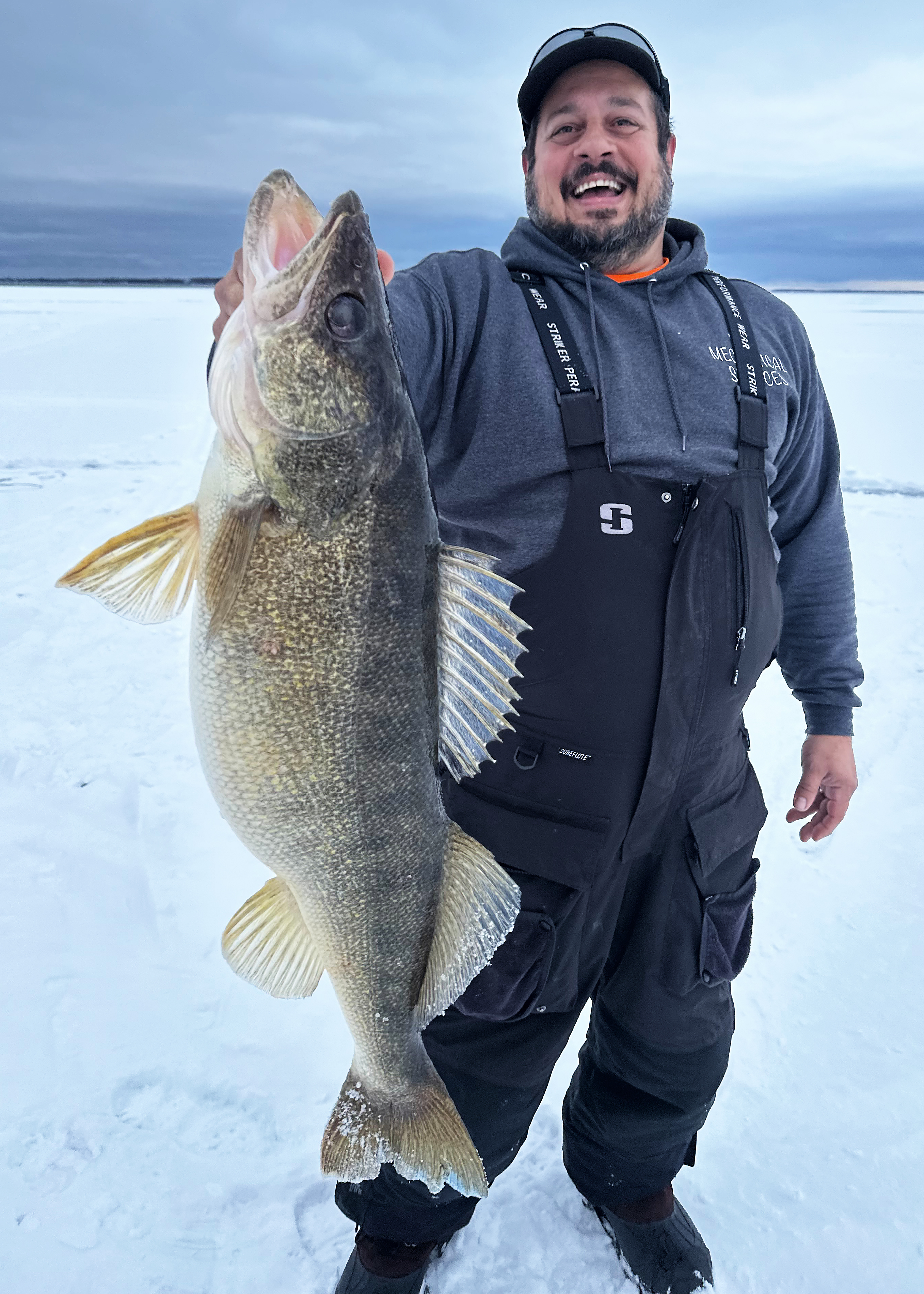 Increasing Jigging Odds on the 'Walleye Capital' - MidWest Outdoors