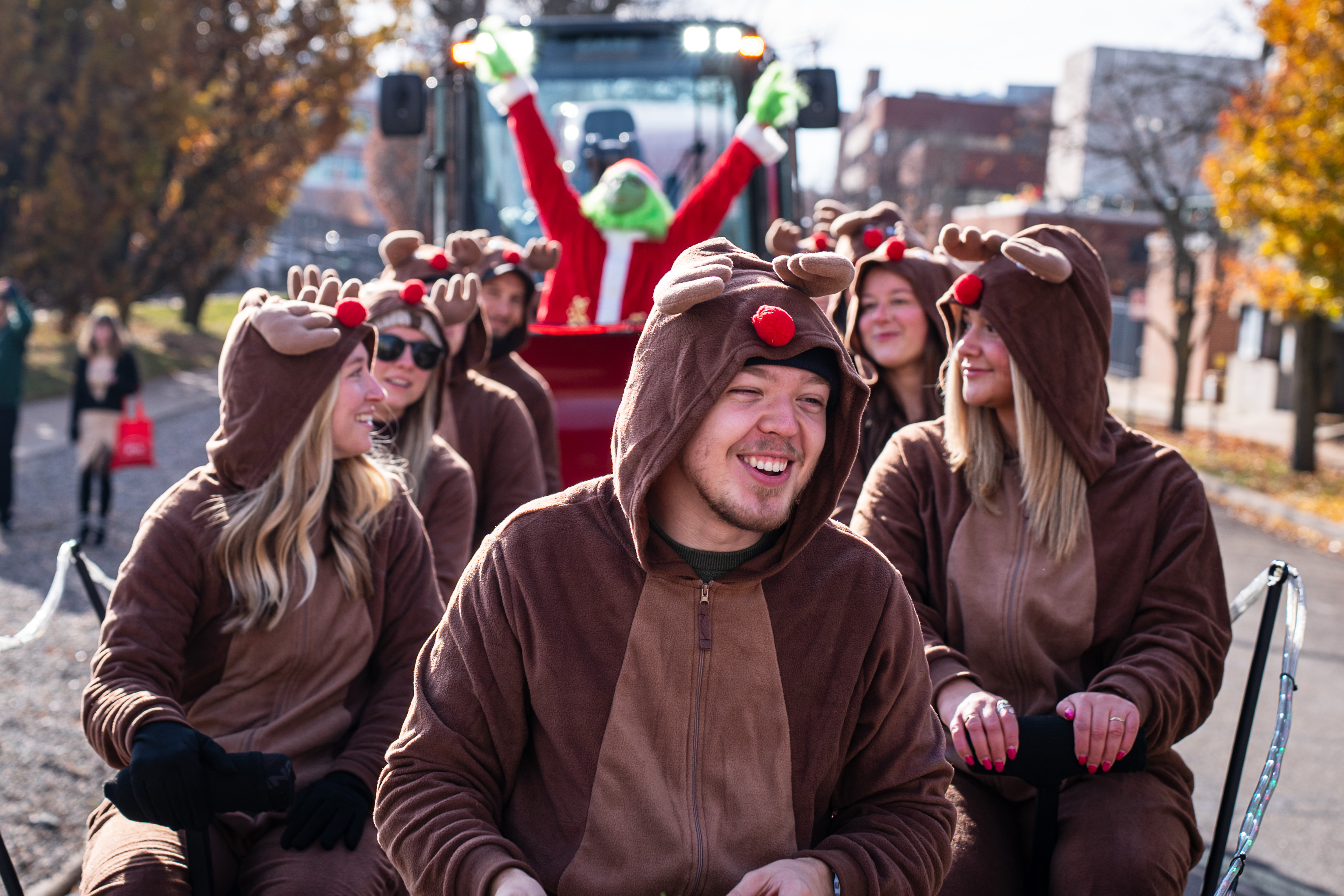 Kalamazoo ushers in the holiday season with annual Maple Hill Holiday ...