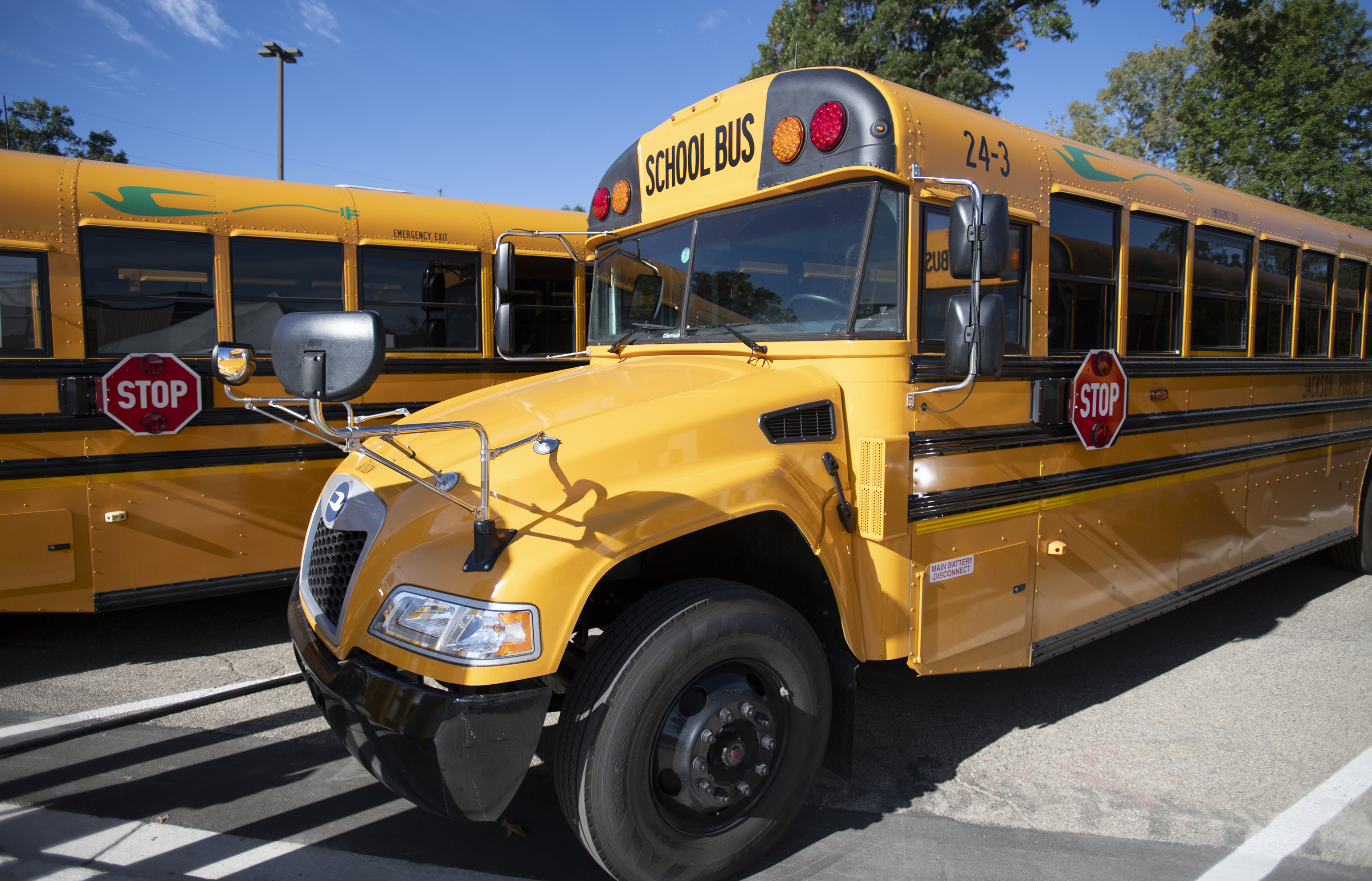 Jackson Public Schools unveils 21 electric buses - mlive.com
