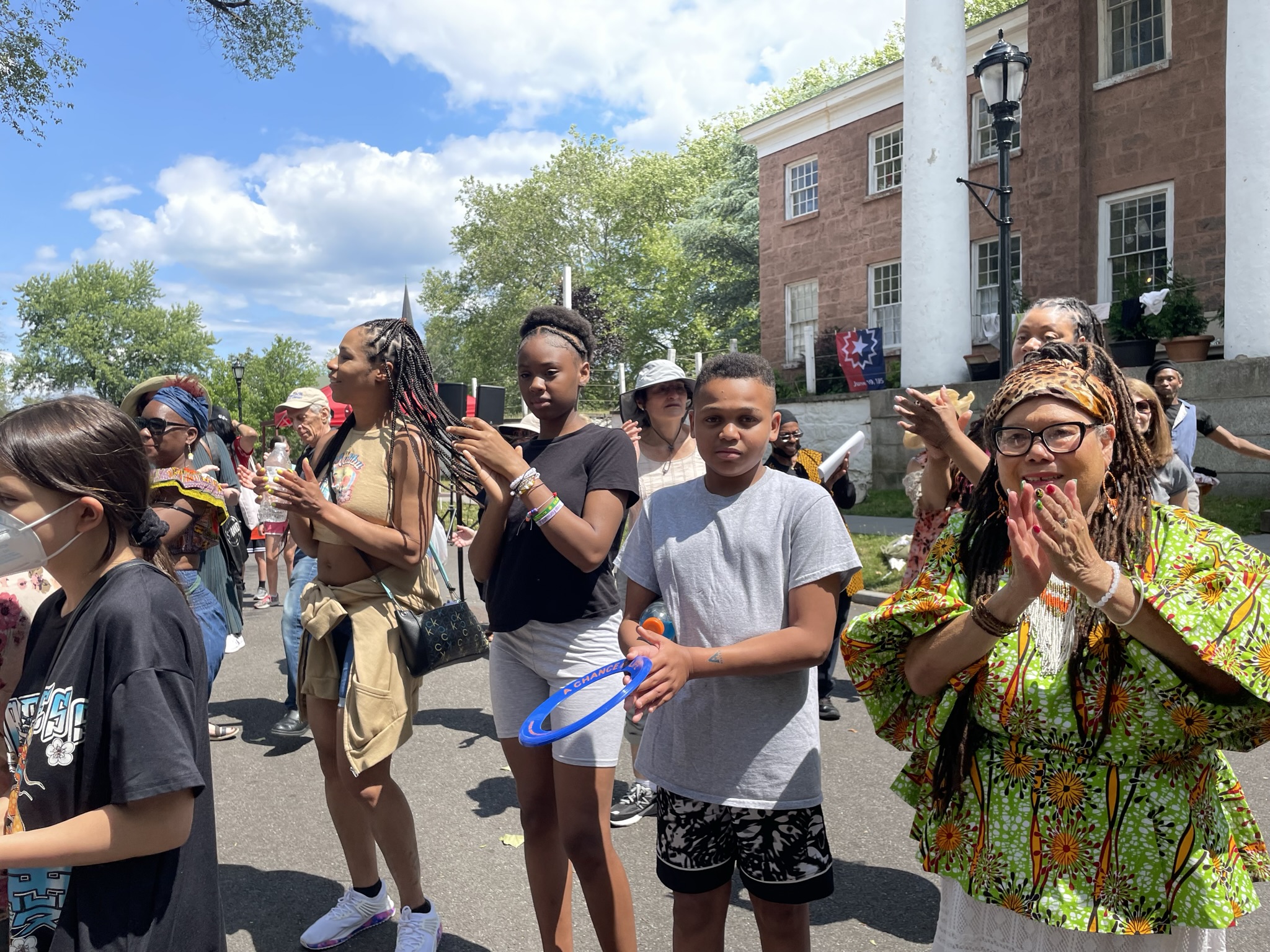 Mariners celebrate Juneteenth by honoring those pioneers who