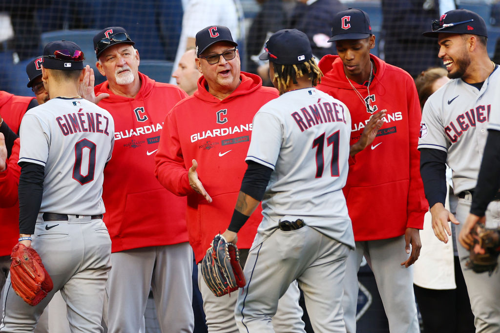 Guardians give manager Terry Francona win in final home game, 4-3 over Reds  – News-Herald