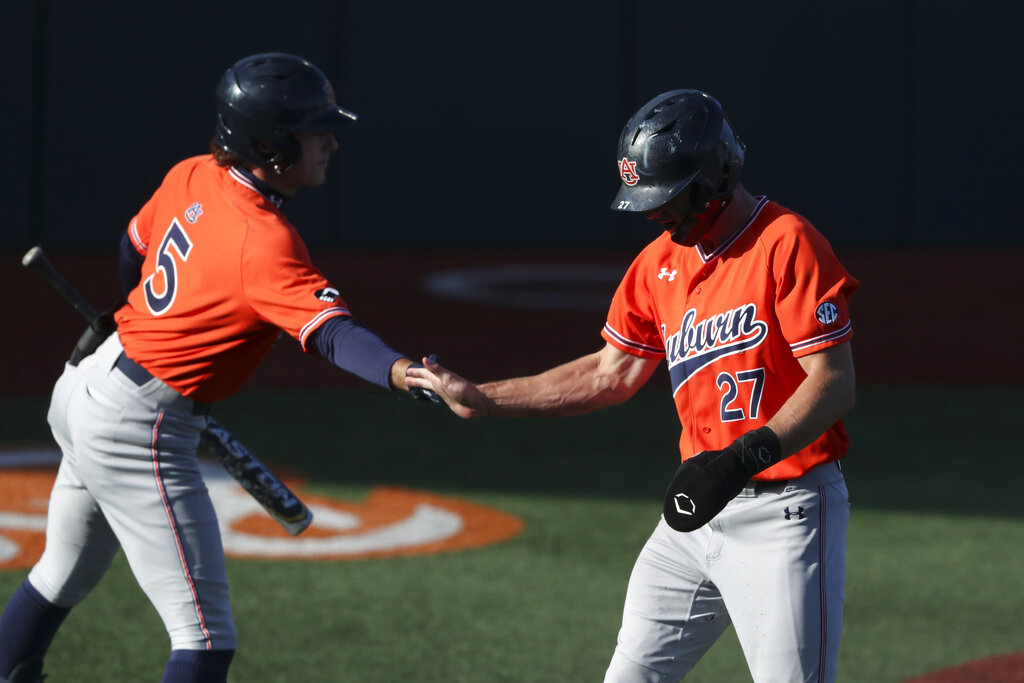 College World Series: In-Depth Look at Auburn, Other 7 Teams