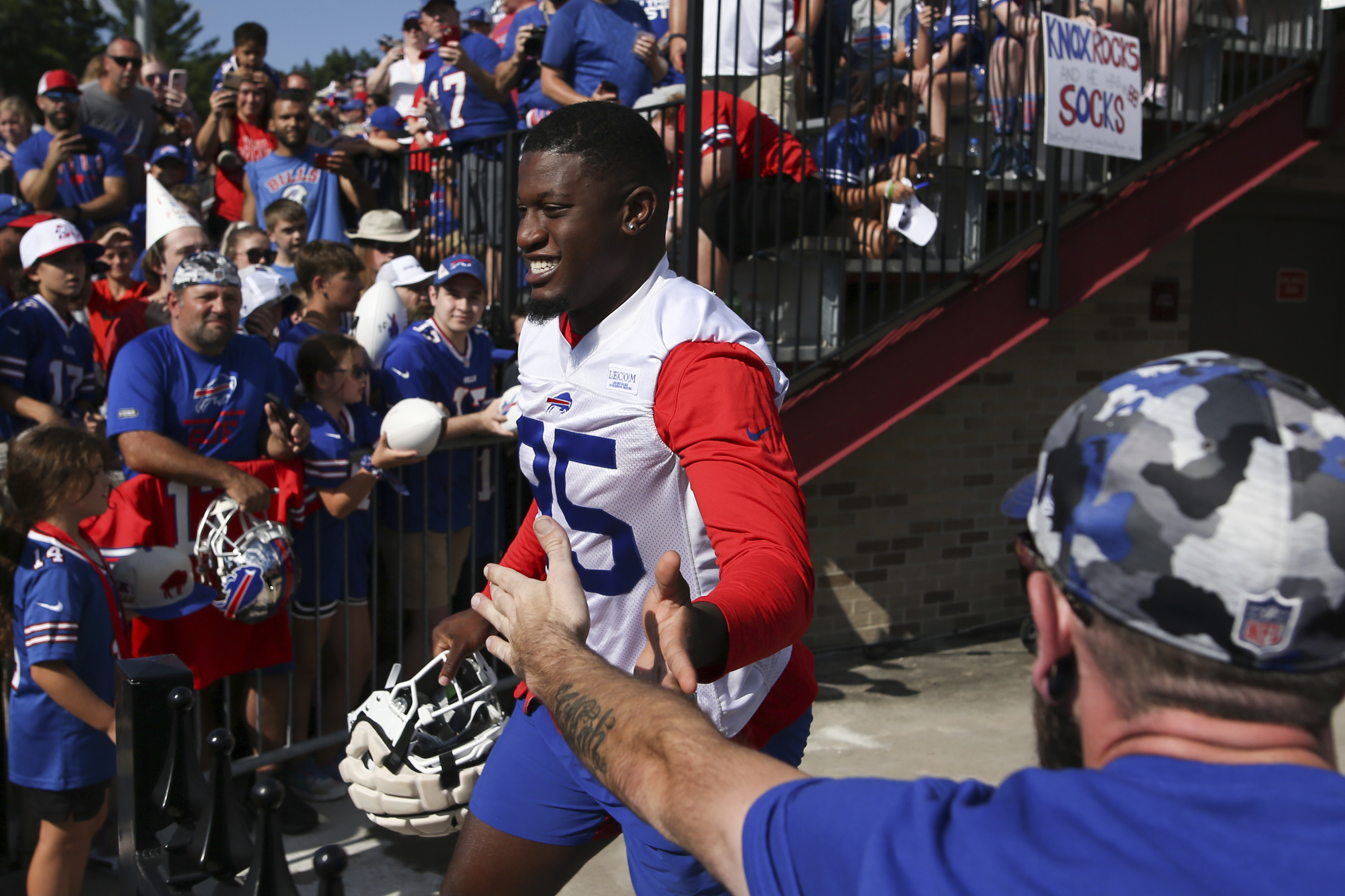 Buffalo Bills tight end Quintin Morris (85) runs a route against the  Detroit Lions during an NFL football game, Thursday, Nov. 24, 2022, in  Detroit. (AP Photo/Rick Osentoski Stock Photo - Alamy