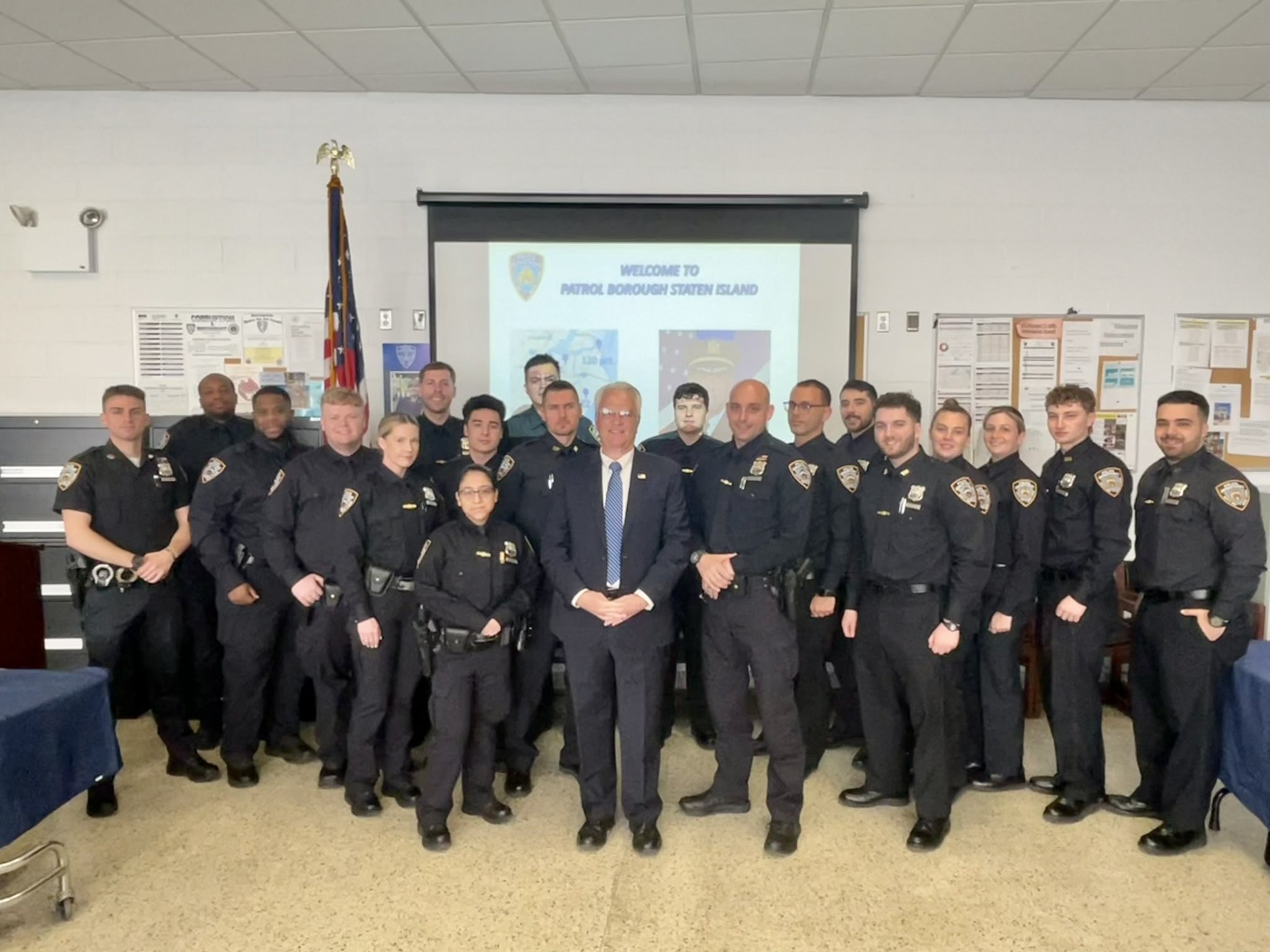 District Attorney McMahon welcomes 20 new NYPD officers to Staten Island