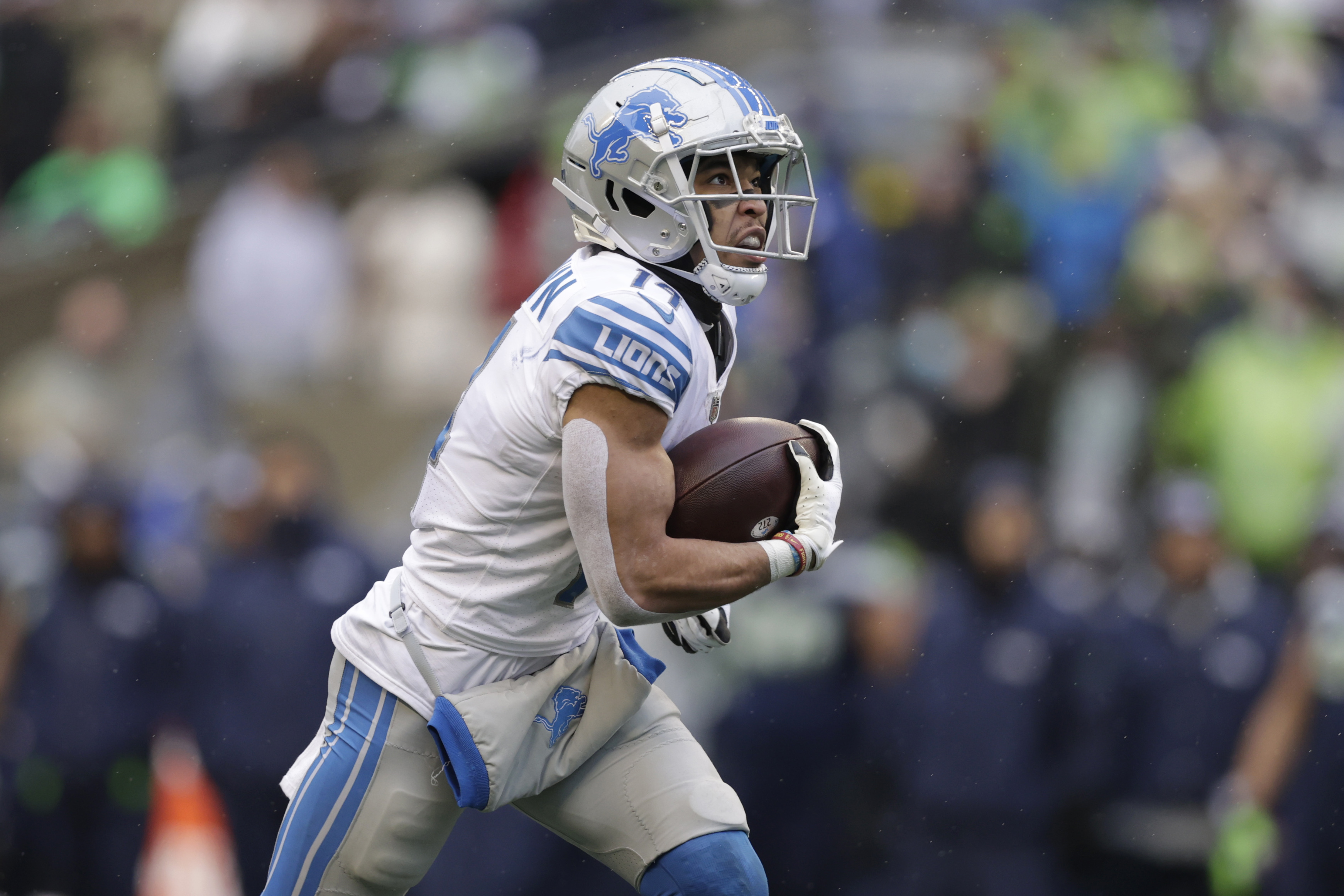Lions rookie Amon-Ra St. Brown finds motivation in the 16 WRs picked before  him in the draft 