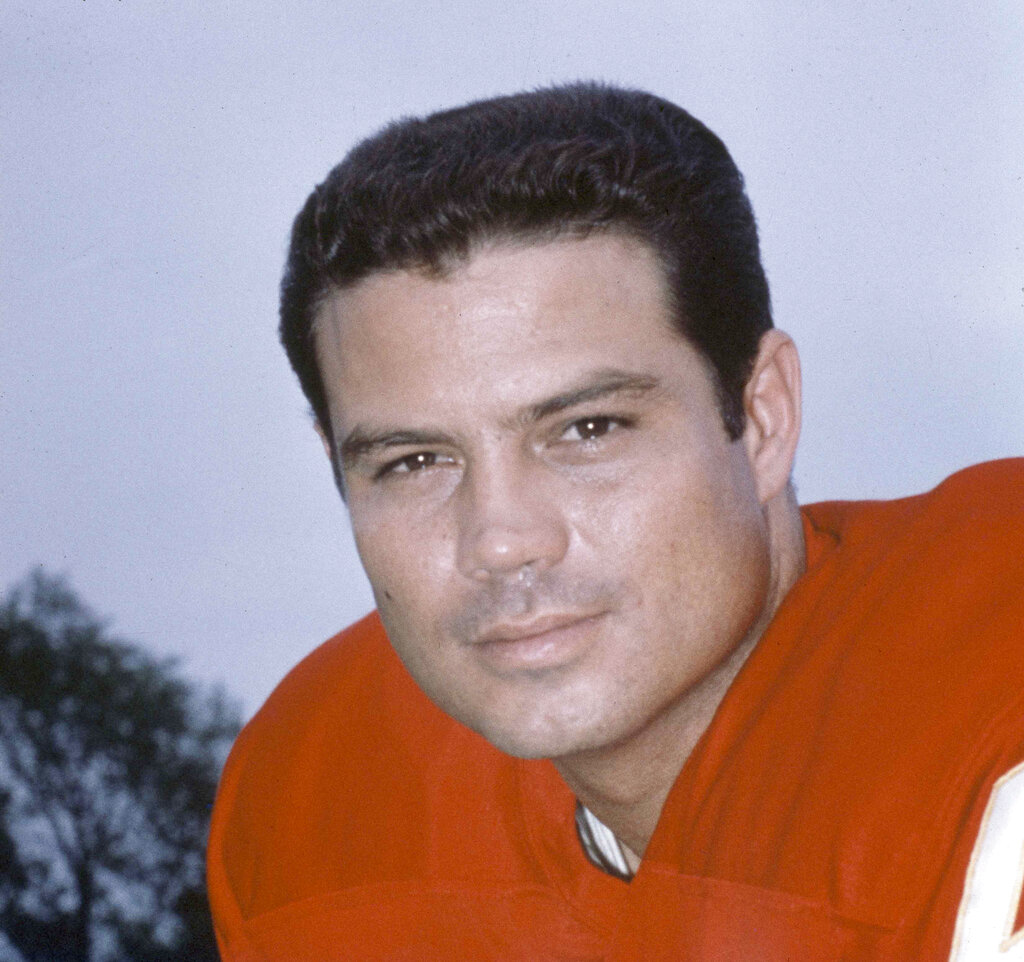 Jordan Beck of the Denver Broncos poses for his 2008 NFL headshot at  News Photo - Getty Images