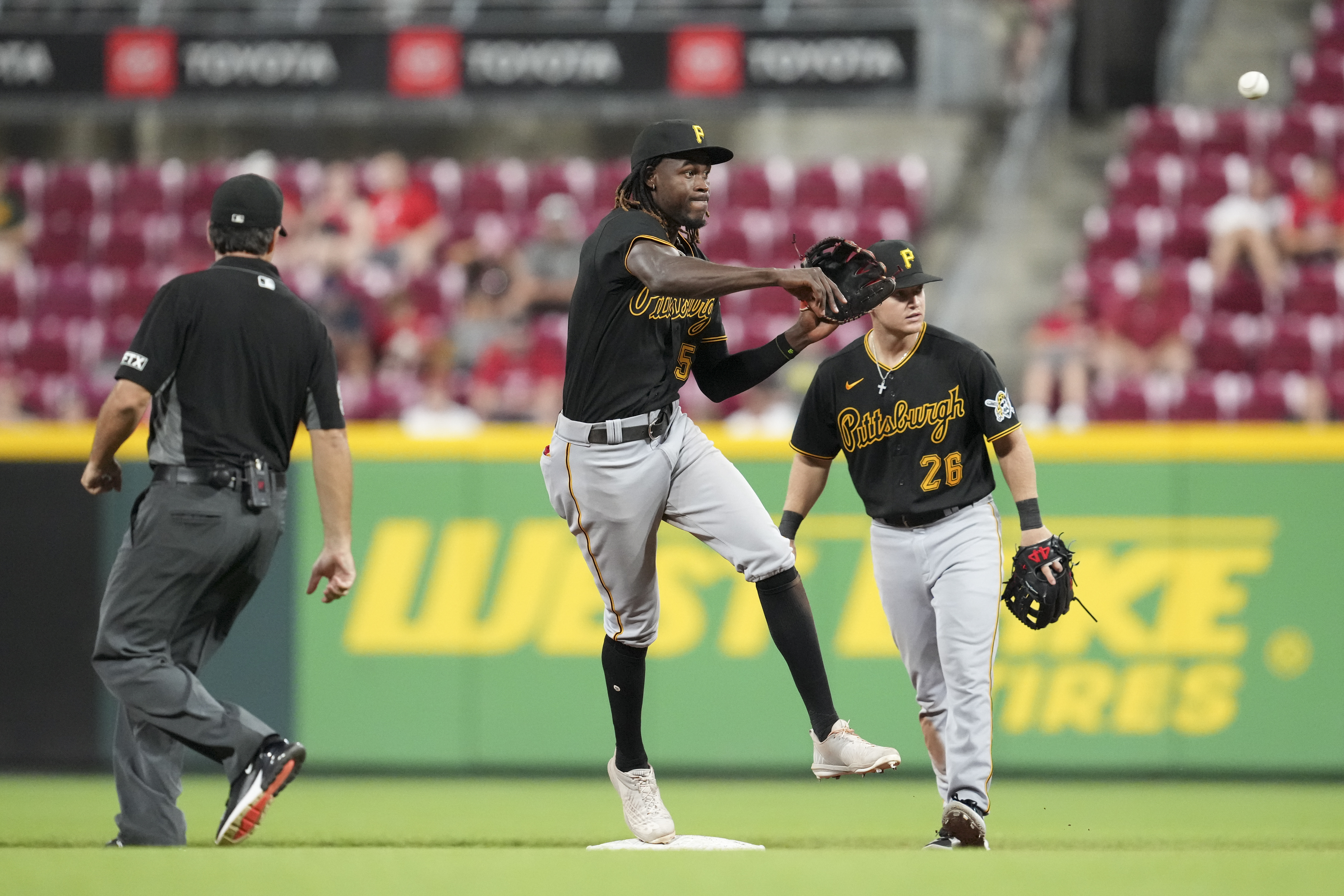 Watch Colorado Rockies at Pittsburgh Pirates: Stream MLB live, time - How  to Watch and Stream Major League & College Sports - Sports Illustrated.