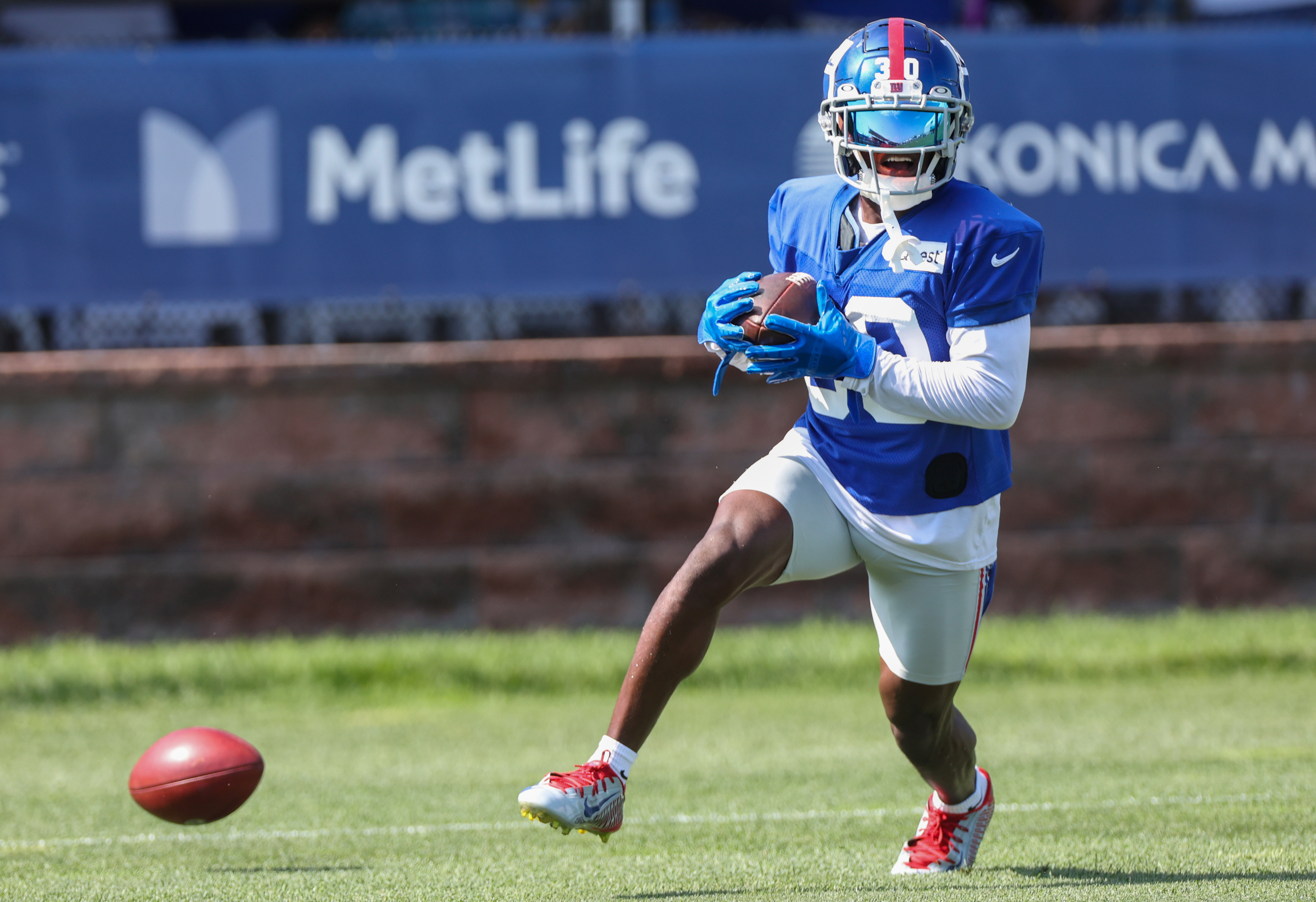 How Steve Harvey's words of wisdom gave Giants' Darnay Holmes just the  mental boost he needed, as he tries to secure starting job 