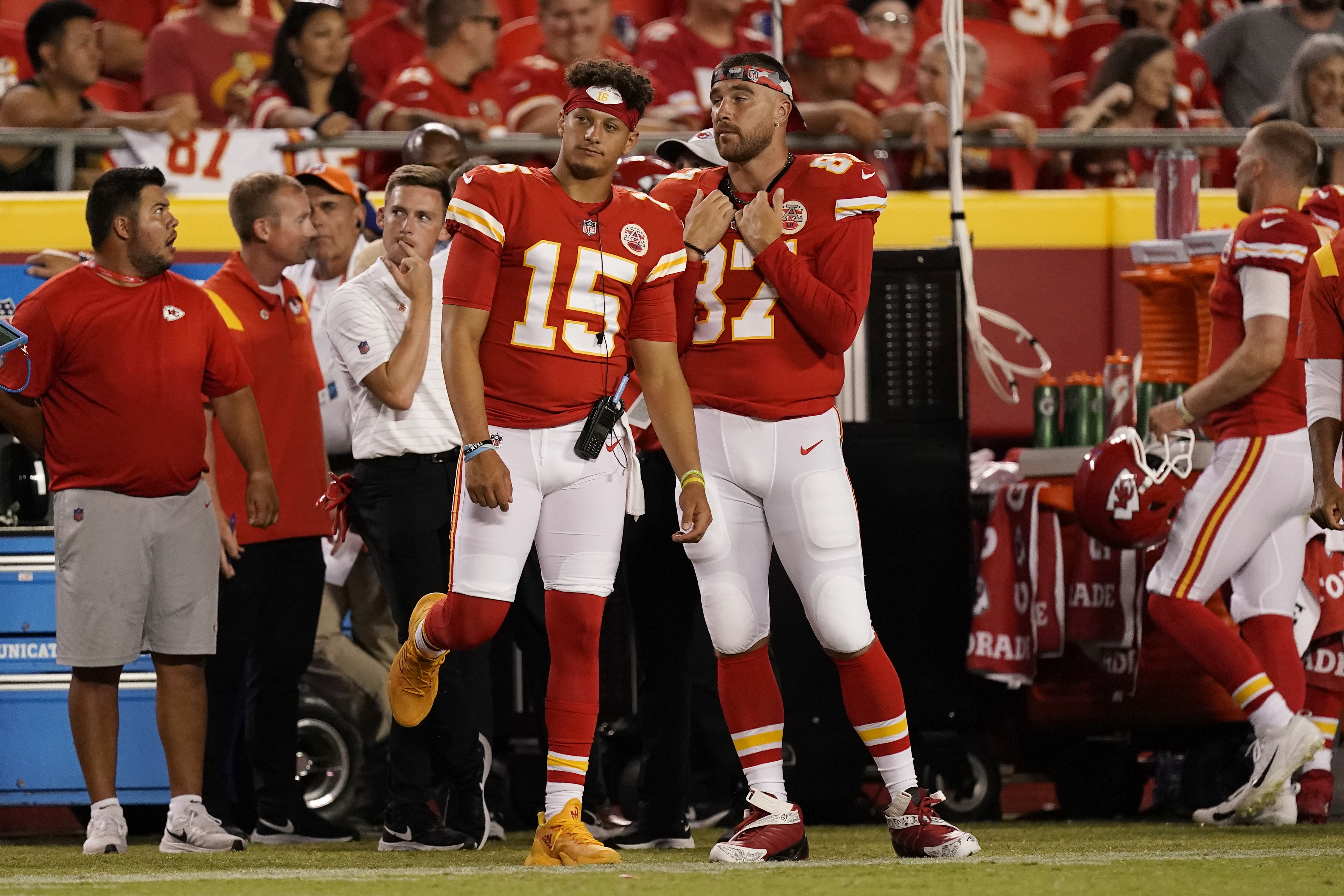 Patrick Mahomes can shine, 49ers look strong – but don't count out