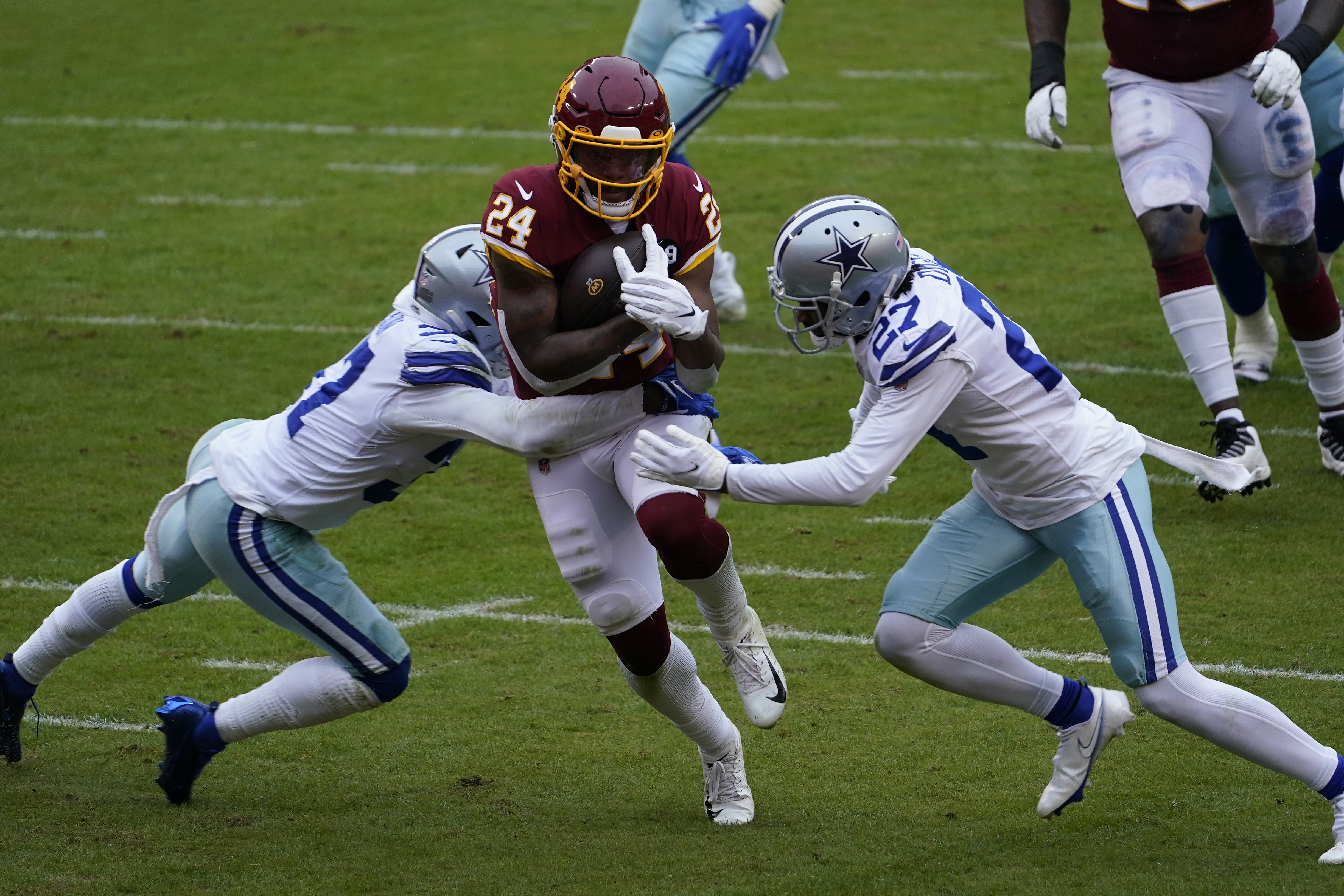 Washington Football Team defeats Dallas Cowboys 25-3