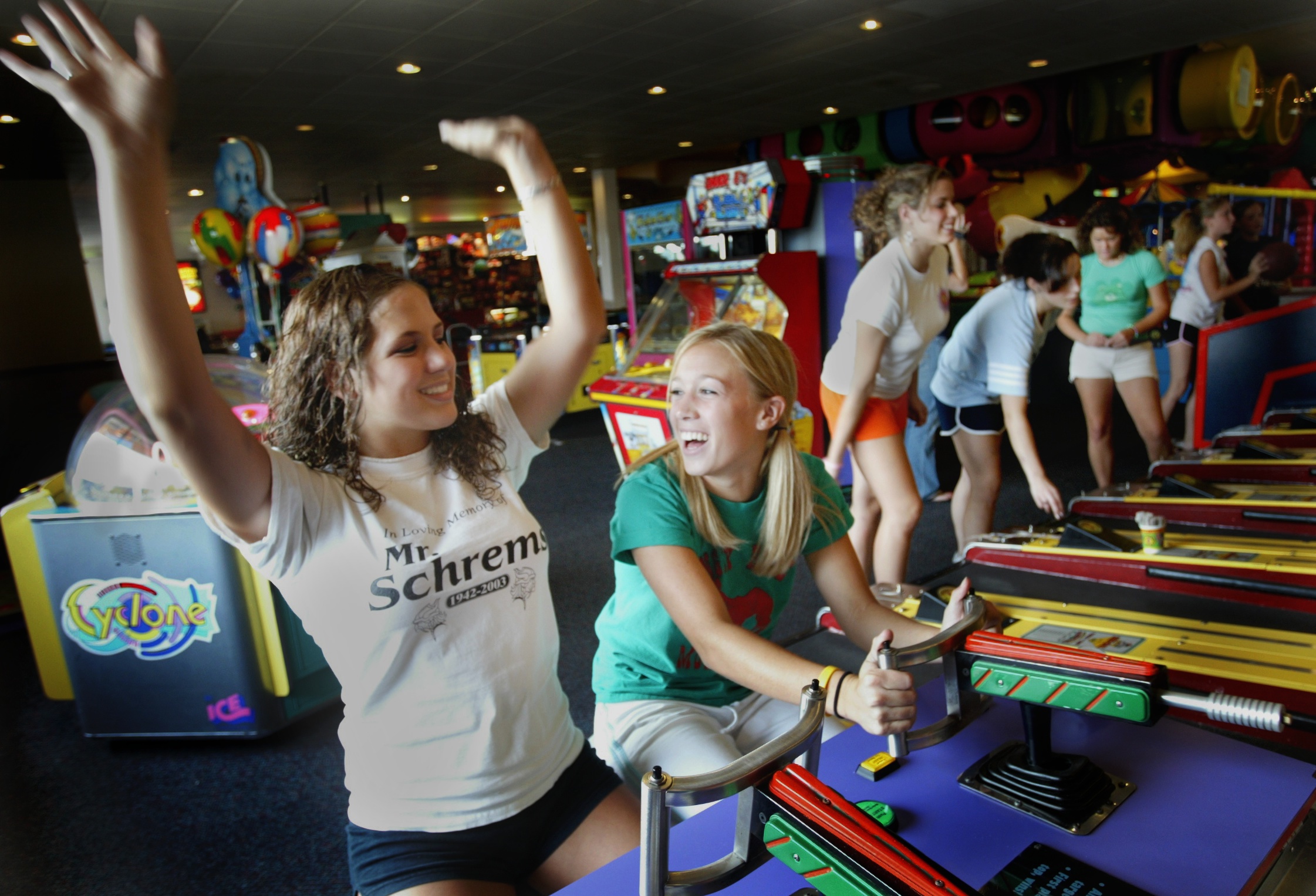 Vintage Photos A Look Back At Chuck E Cheese Over The Years