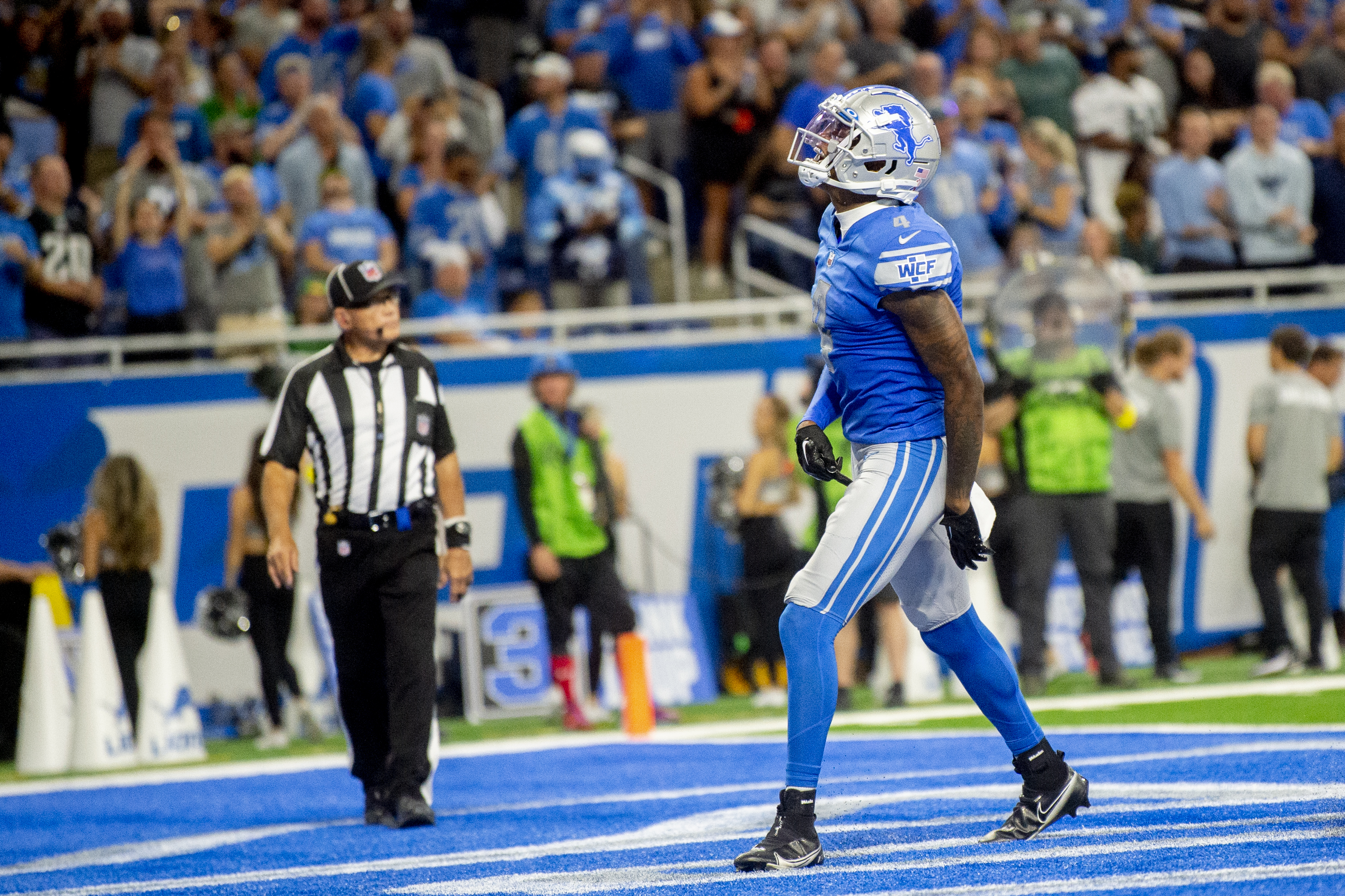 Jameson Williams Detroit Lions Unsigned Celebrating His First Career  Touchdown Photograph