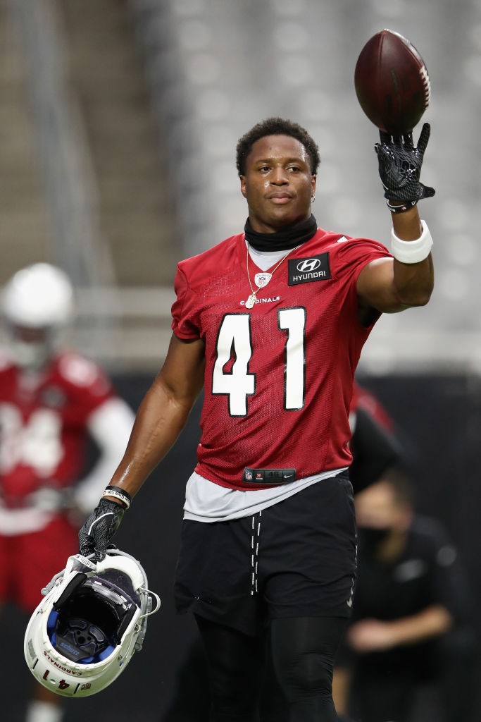 Smart moves: Arizona Cardinals' RB Kenyan Drake digs into playbook