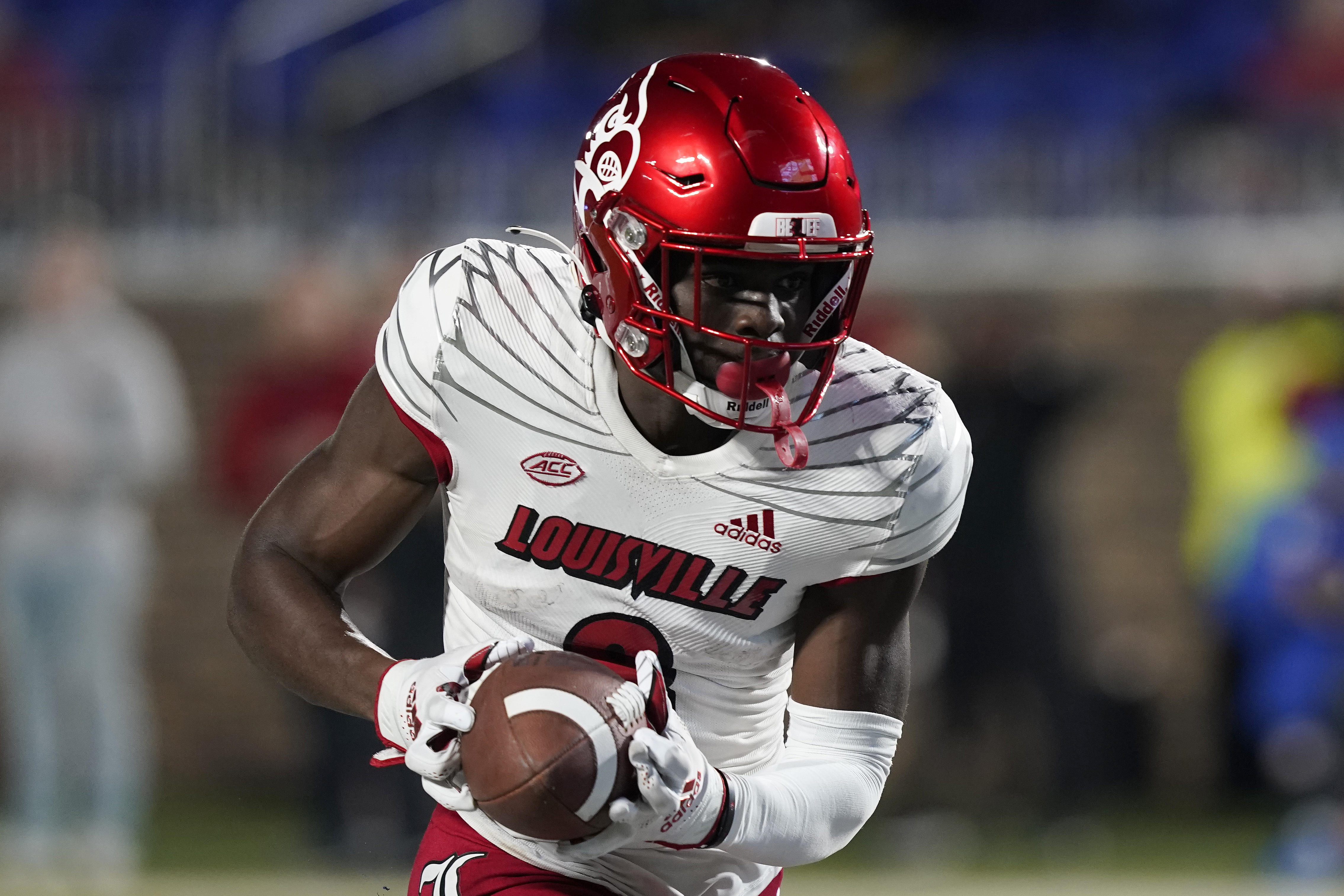 Louisville vs. NC State FREE LIVE STREAM (9/29/23): Watch college football,  Week 5 online