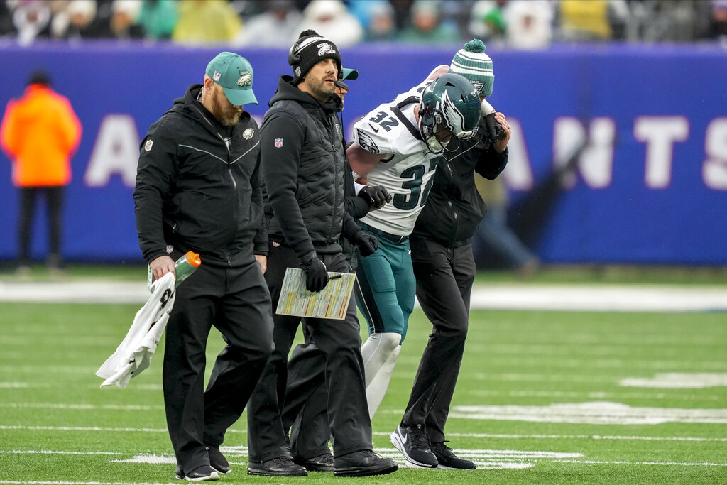 Eagles-Cowboys inactives: Will Reed Blankenship be available