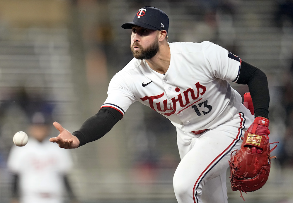 Ex-Yankees OF Joey Gallo feuding with Twins manager 