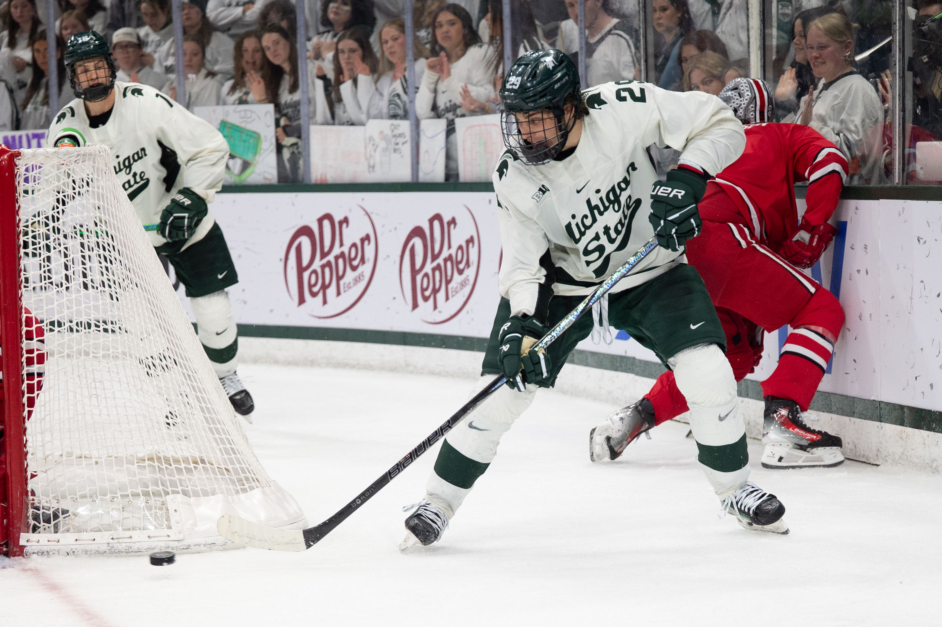 Michigan State hosts Ohio State in the Big Ten hockey championship ...