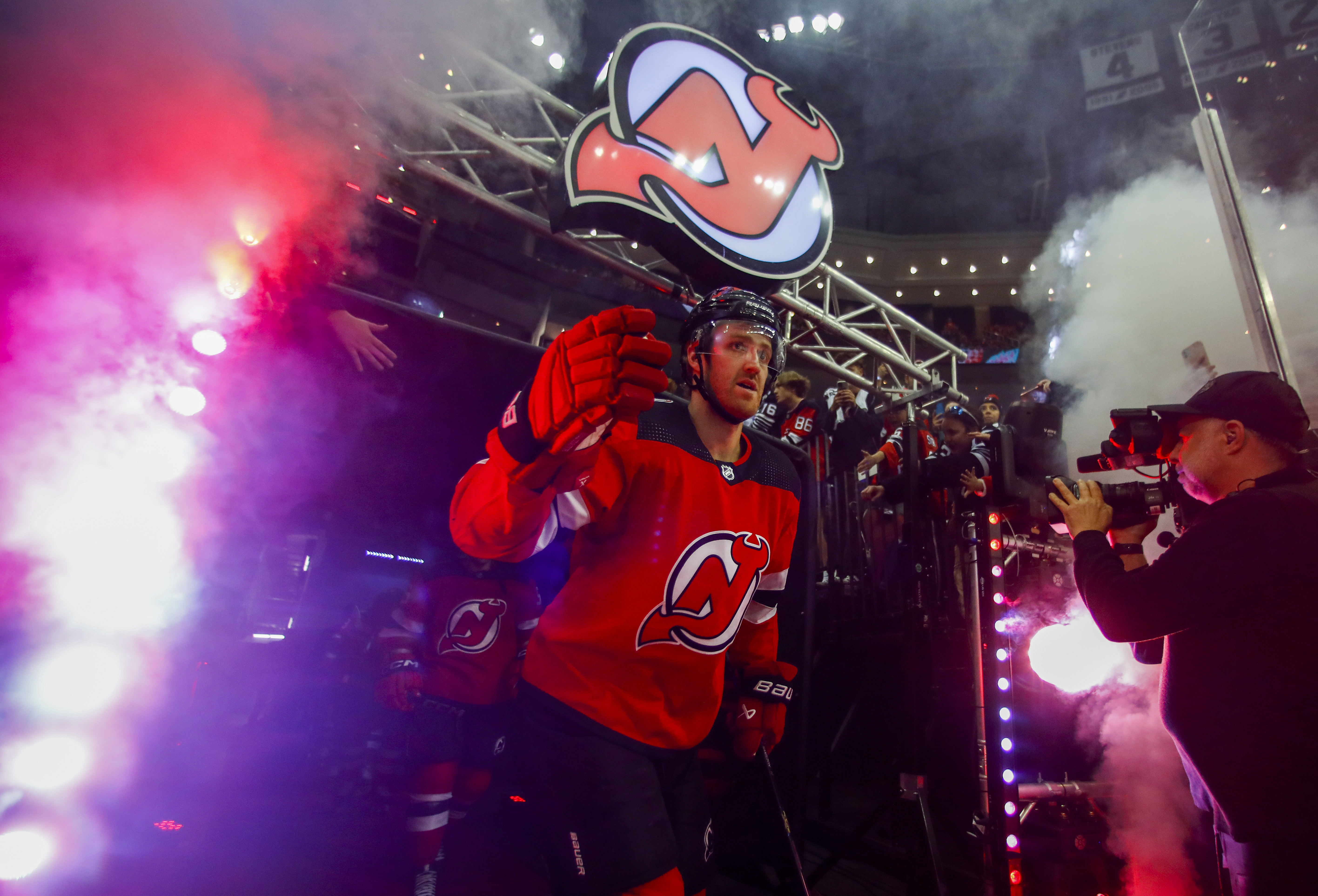 New Jersey Devils Sign Dougie Hamilton to a 7 Season, $63 Million
