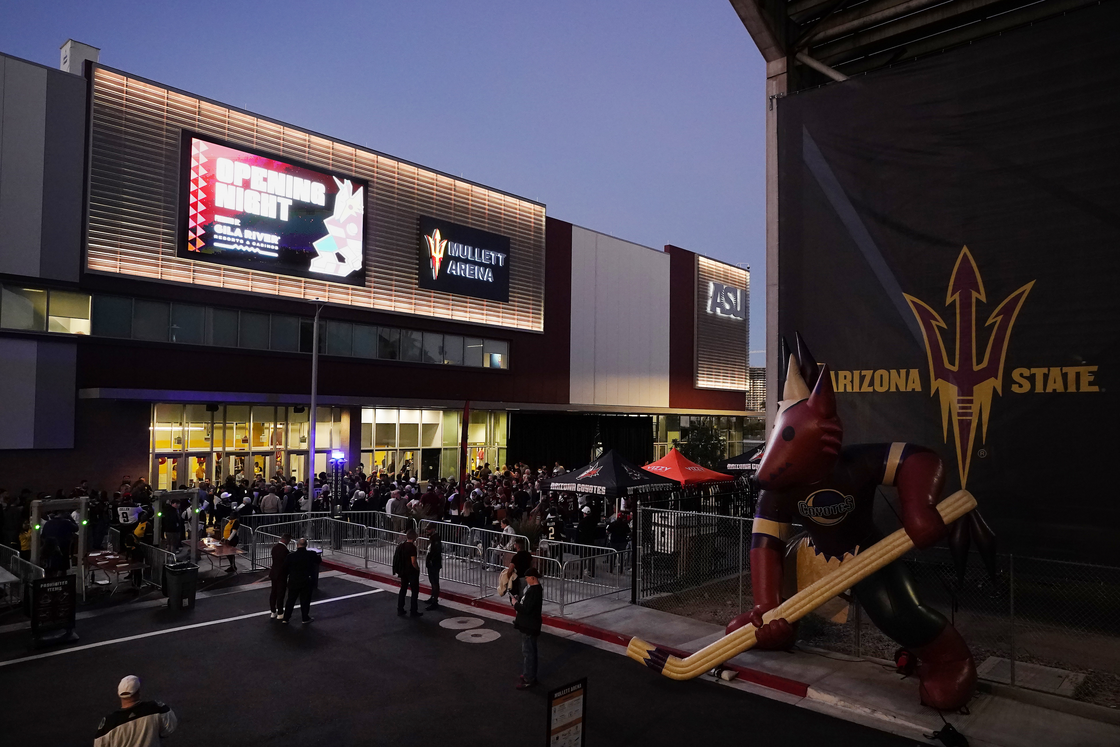 Coyotes, Gila River Arena to Host Four Sun Devil Hockey Games in