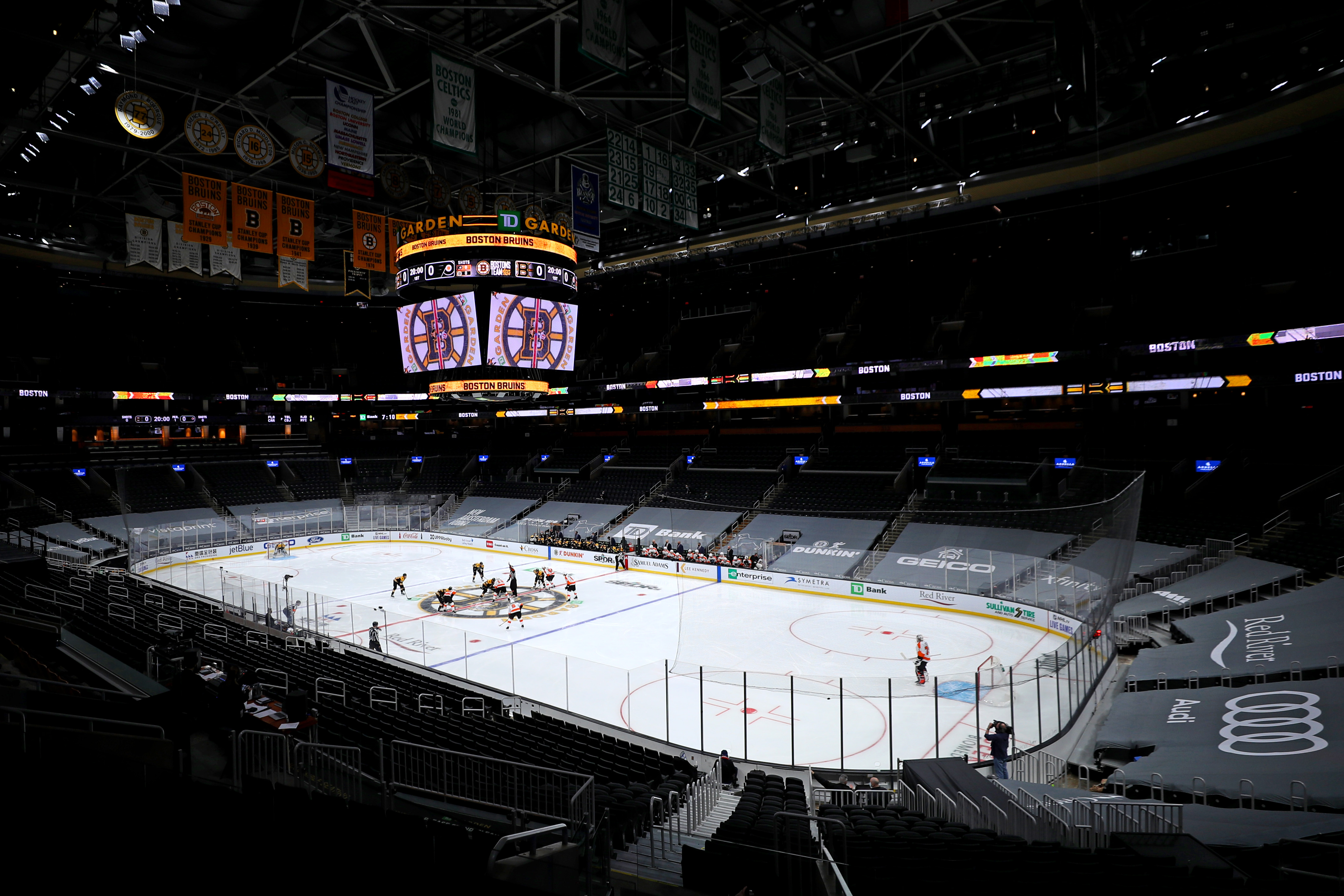 Boston: Boston Bruins Ice Hockey Game Ticket at TD Garden