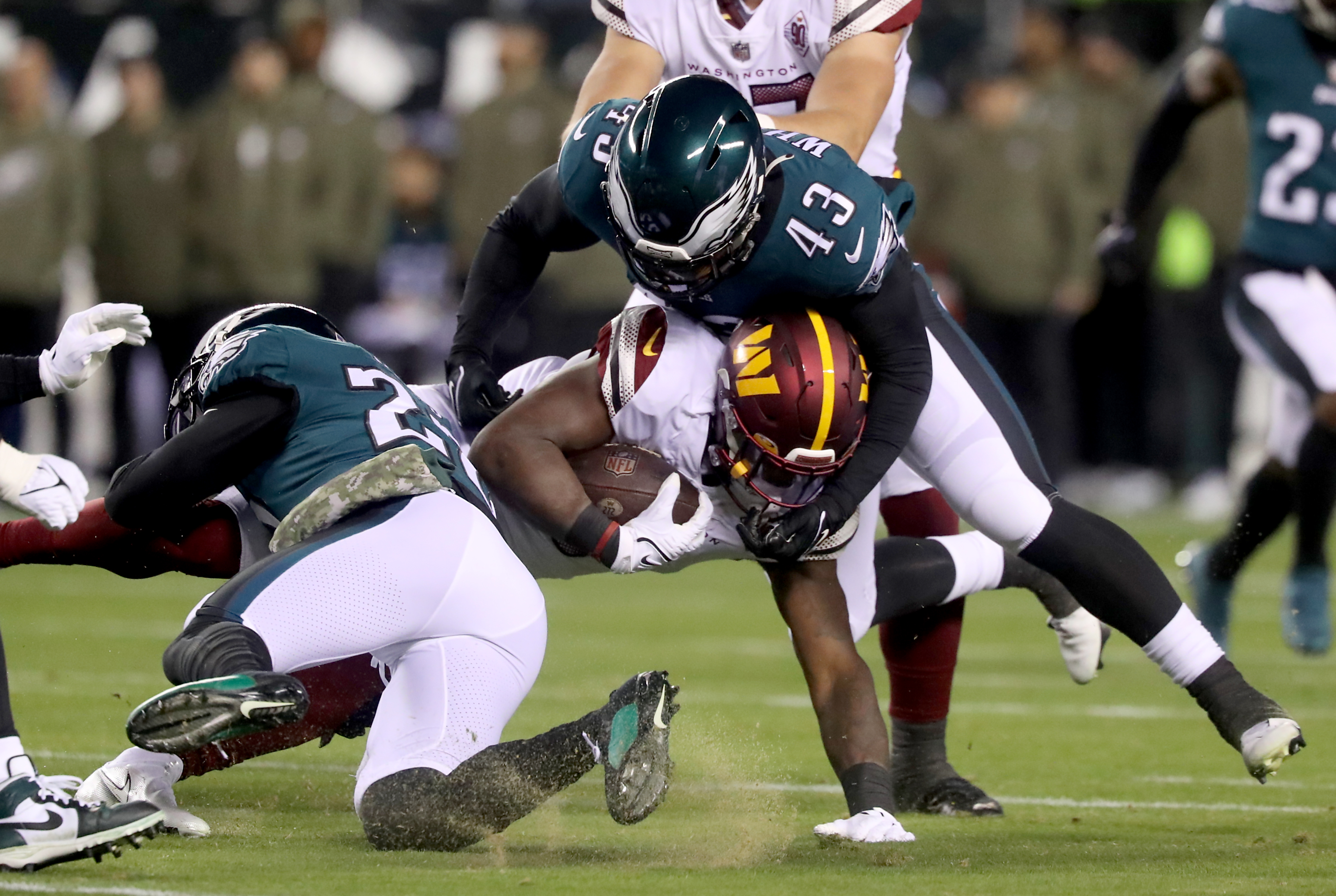 2019.Men's Philadelphia Eagles Salute to Service Sideline