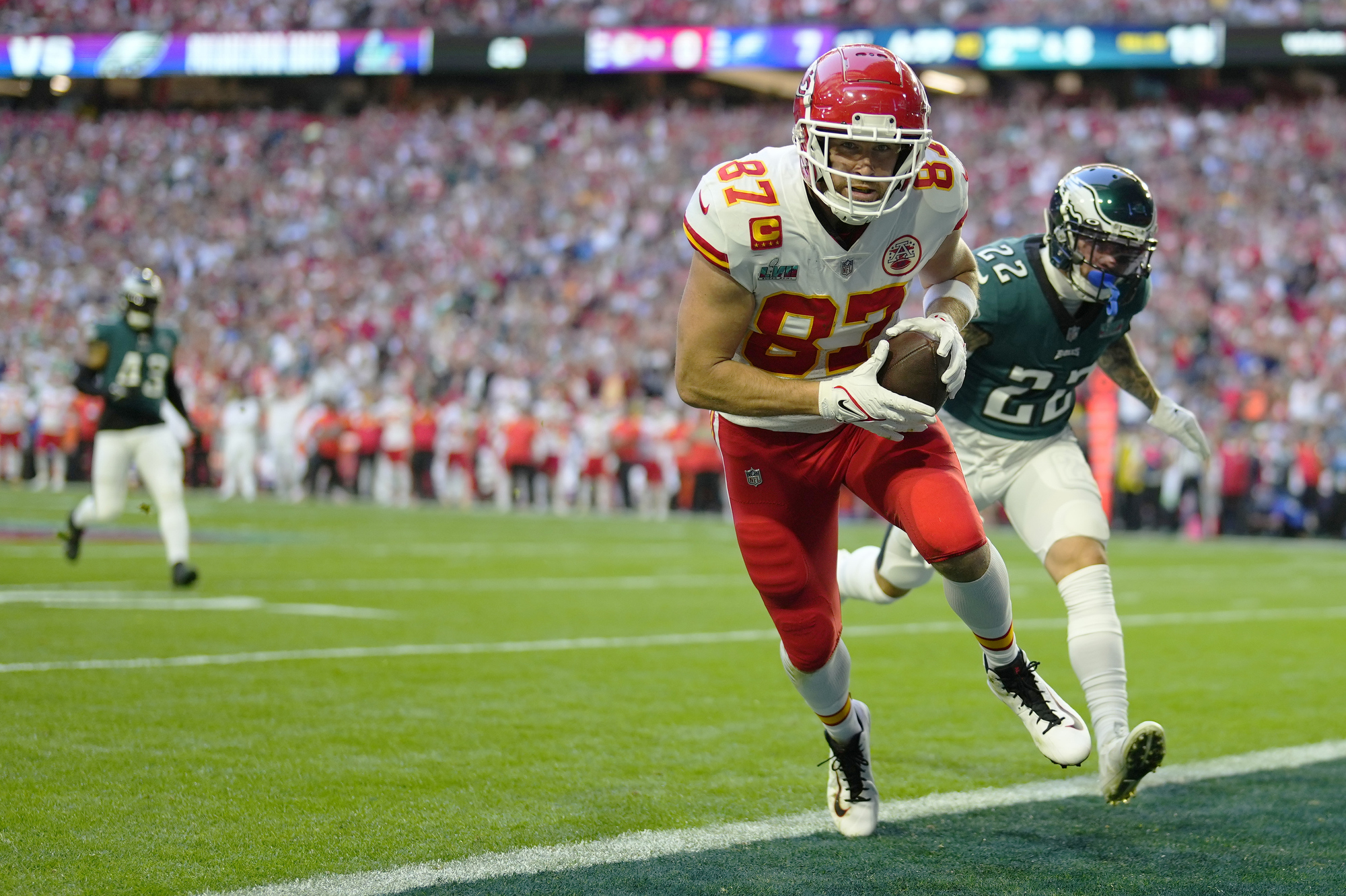 Anatomy of a Play: Travis Kelce's first-quarter touchdown in Super Bowl LVII