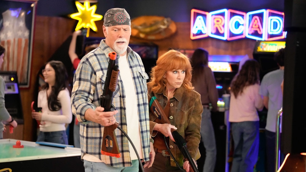 Another 'Reba' alum is joining season 2 of 'Happy's Place' - nj.com