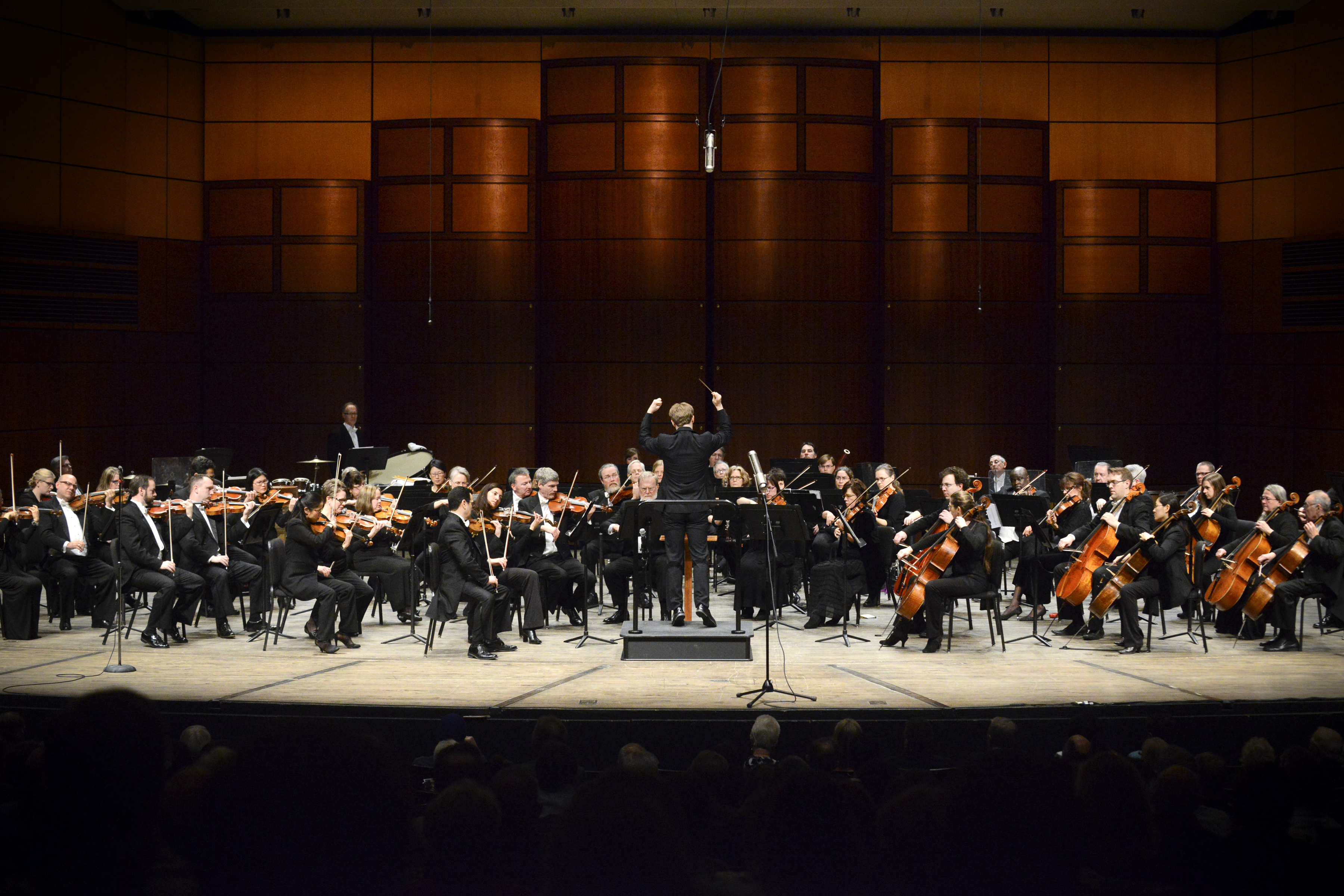 Grand Rapids Symphony announces socially distanced 