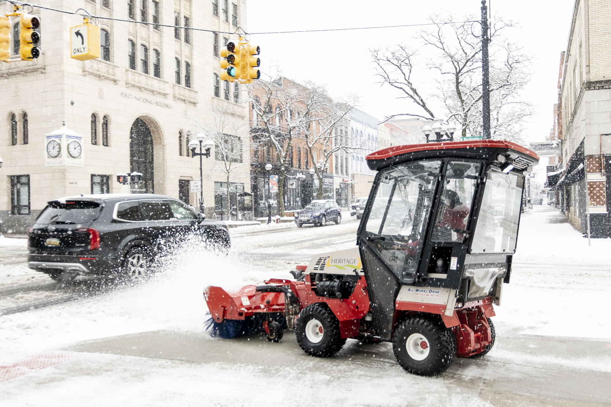 Snow falls over Ann Arbor Tuesday, Jan. 30 2024