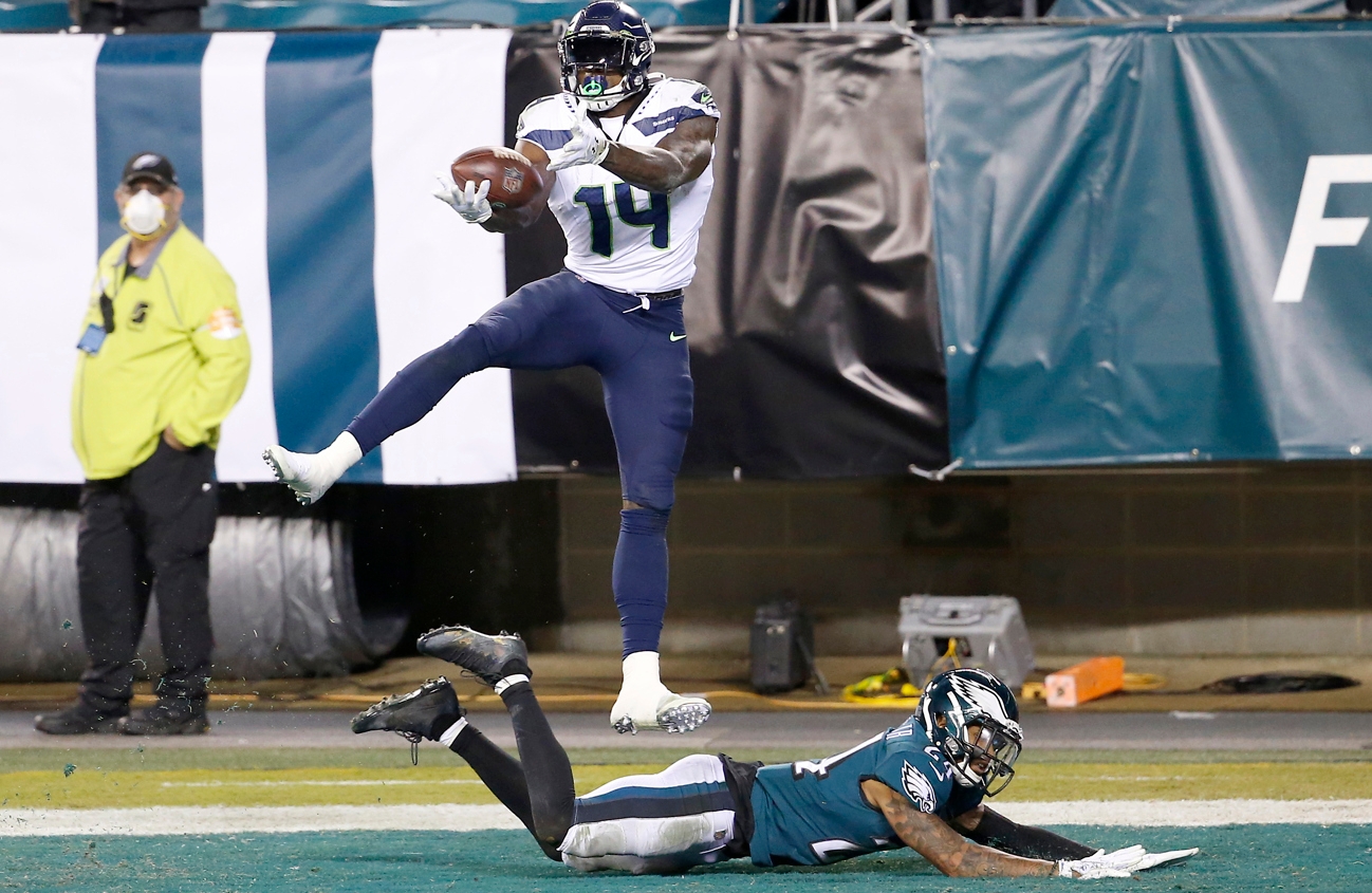 Eagles' Darius Slay fined for incident with Seahawks' D.K. Metcalf 