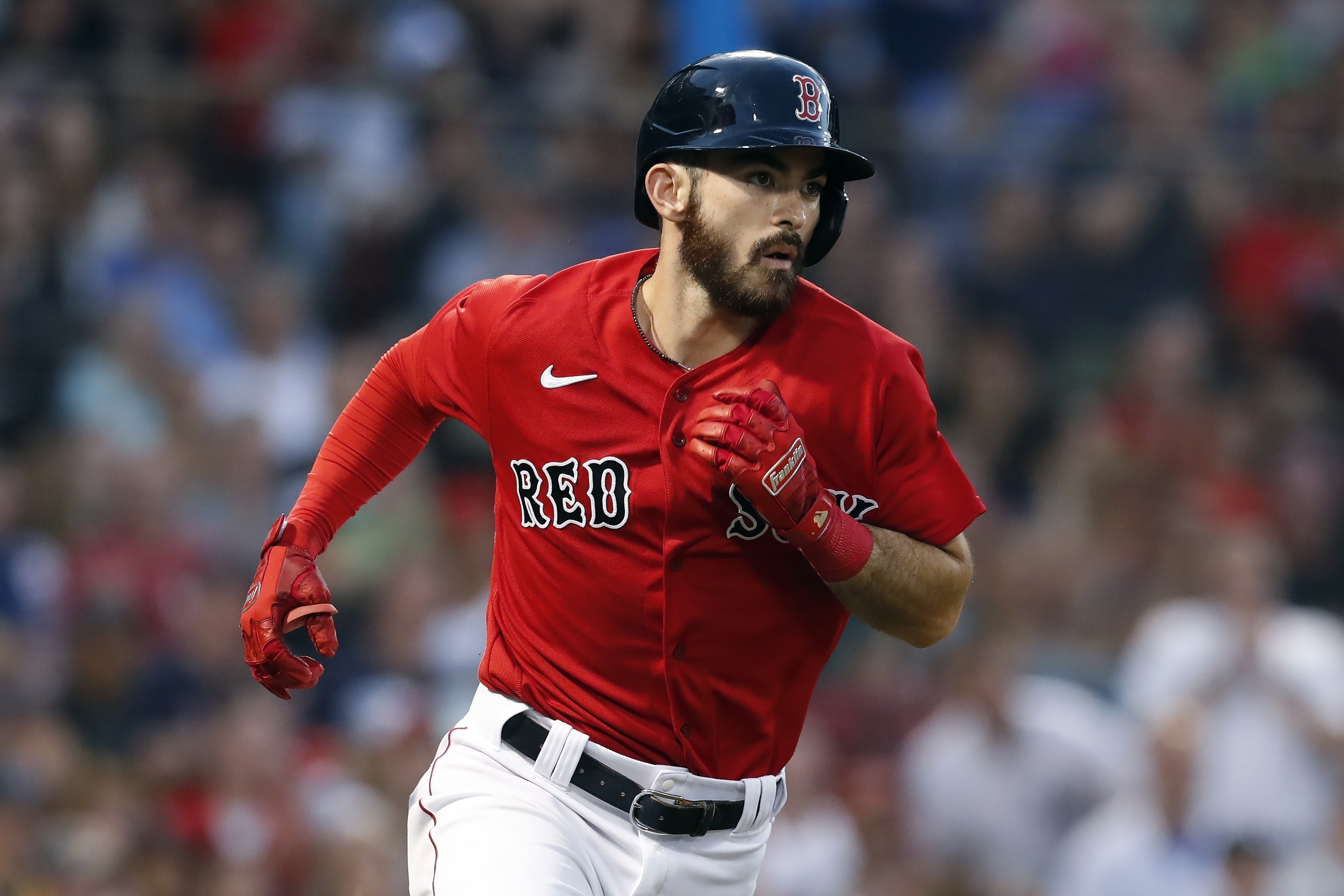 Red Sox clear roster spot by outrighting Ronaldo Hernández to Triple-A  Worcester – Blogging the Red Sox