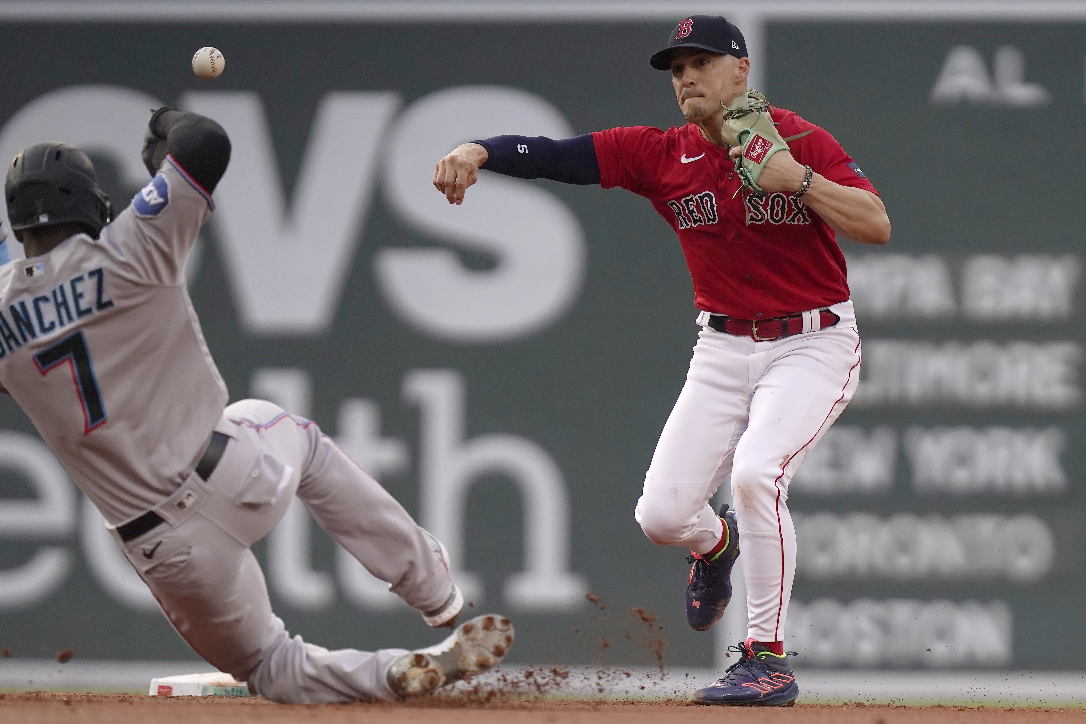 Boston Red Sox sign BetMGM as first betting sponsor