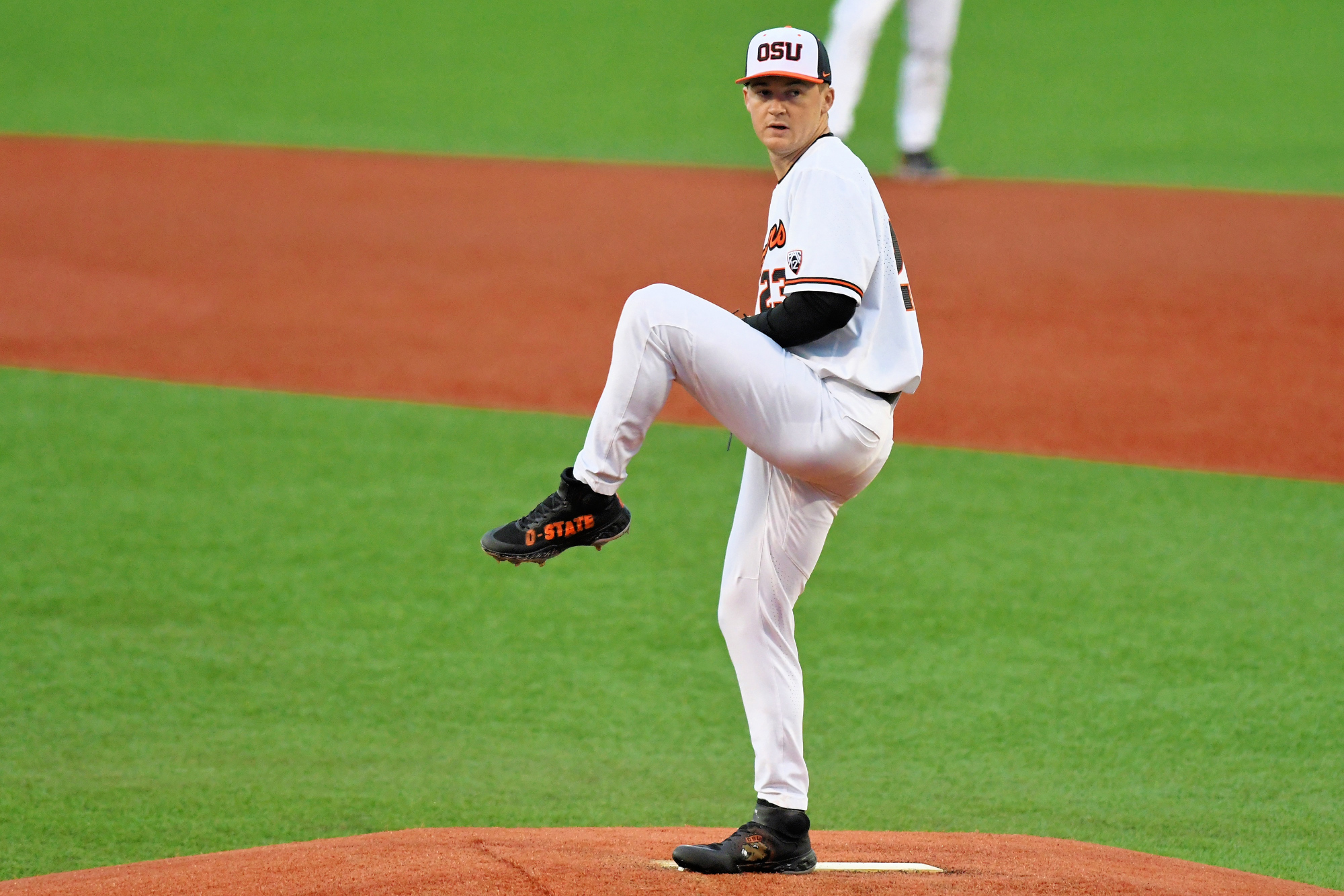 Troy Claunch continues legacy of 'Catcher U' for Oregon State baseball:  'There's no team without Troy' 