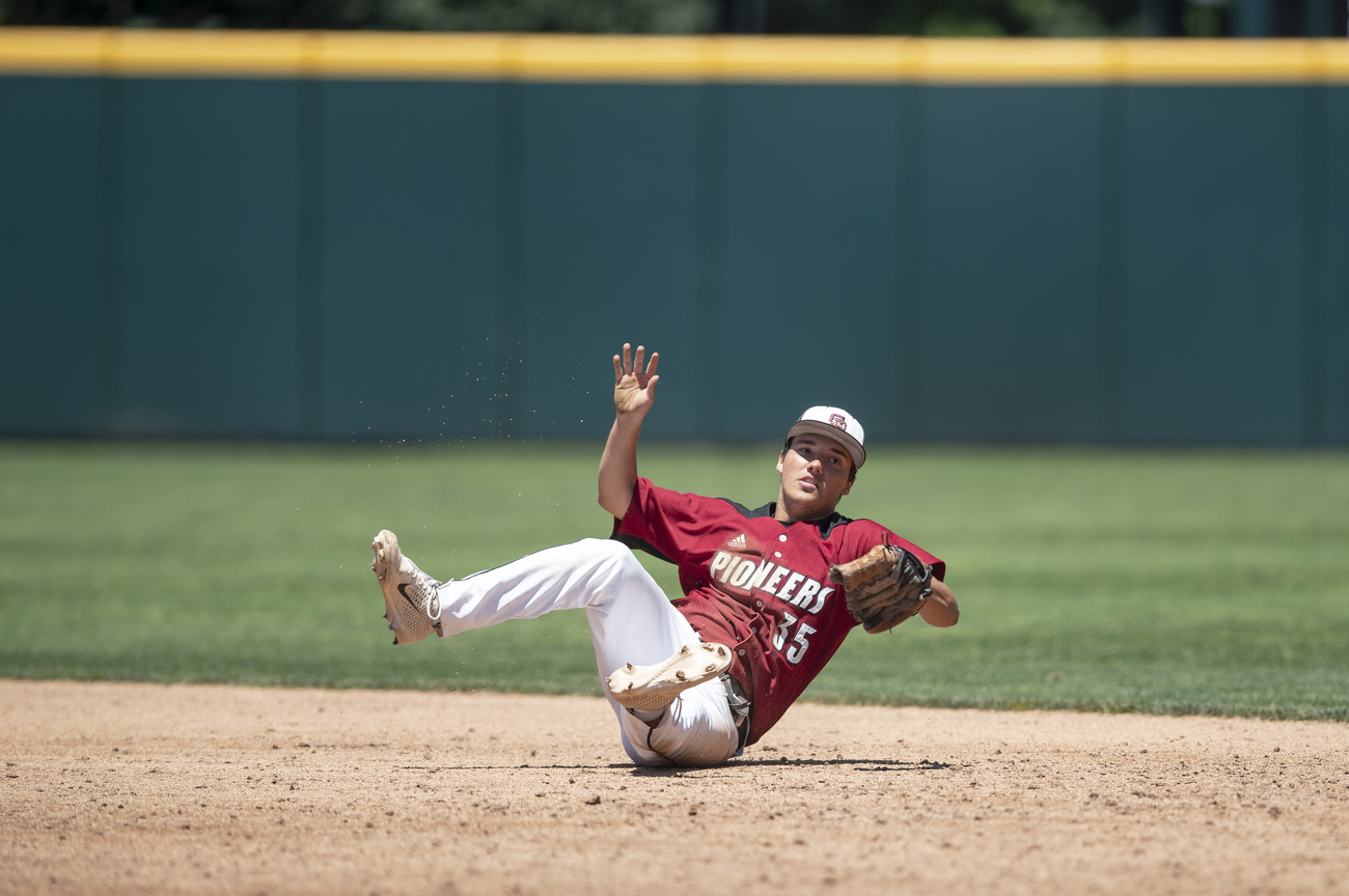 MHSAA Division 4 Baseball Final: Beal City Vs. Riverview Gabriel ...