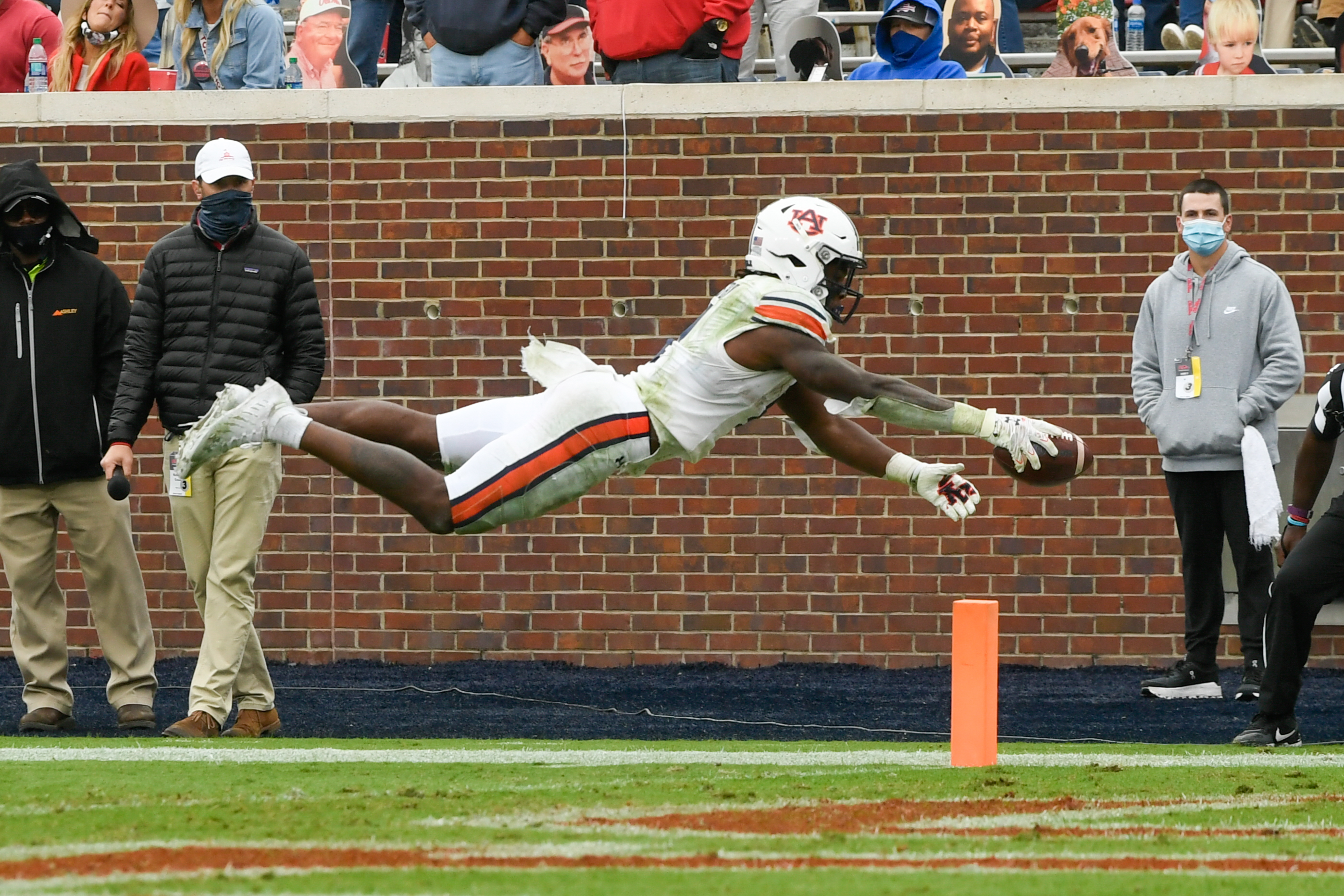 Auburn vs Ole Miss Highlights: Rebels fall to tigers for 5th time in a row