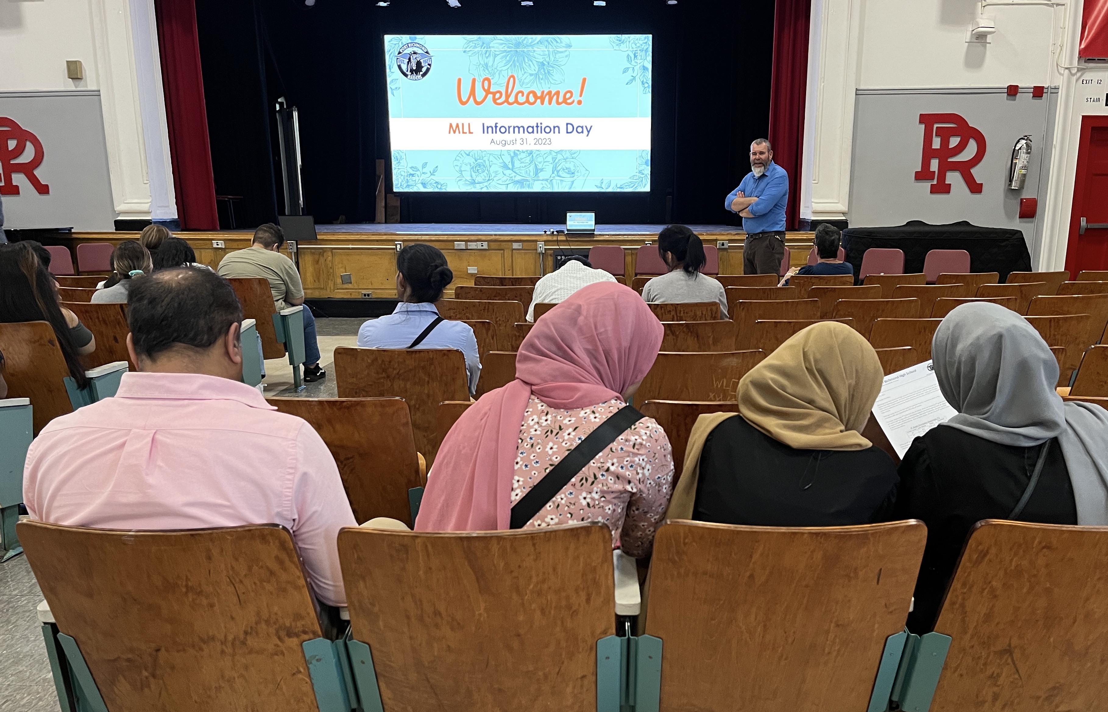 PRHS welcomes new immigrant students - silive.com