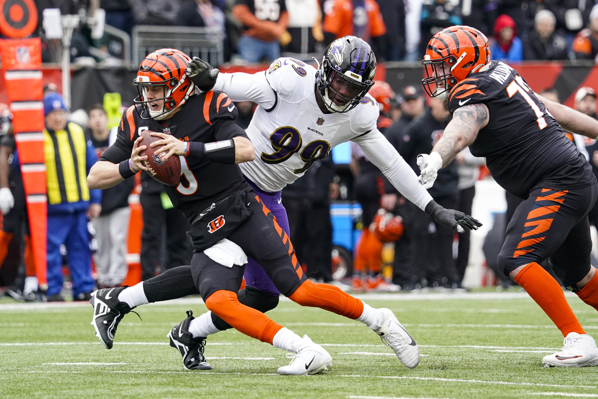 Bengals' Joe Burrow's 'magic' might not be enough to save the season