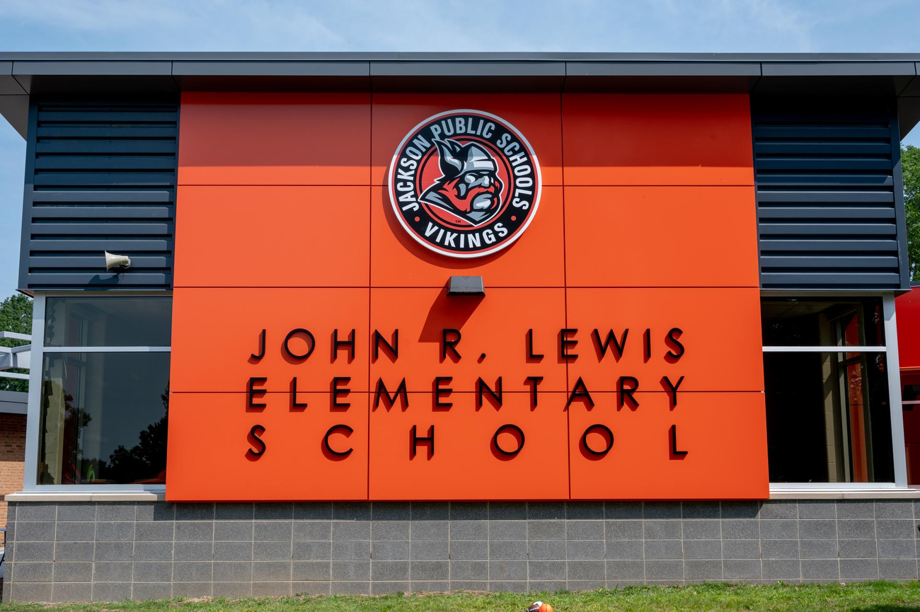 Renovated John R. Lewis Elementary replaces Lincoln Elementary in
