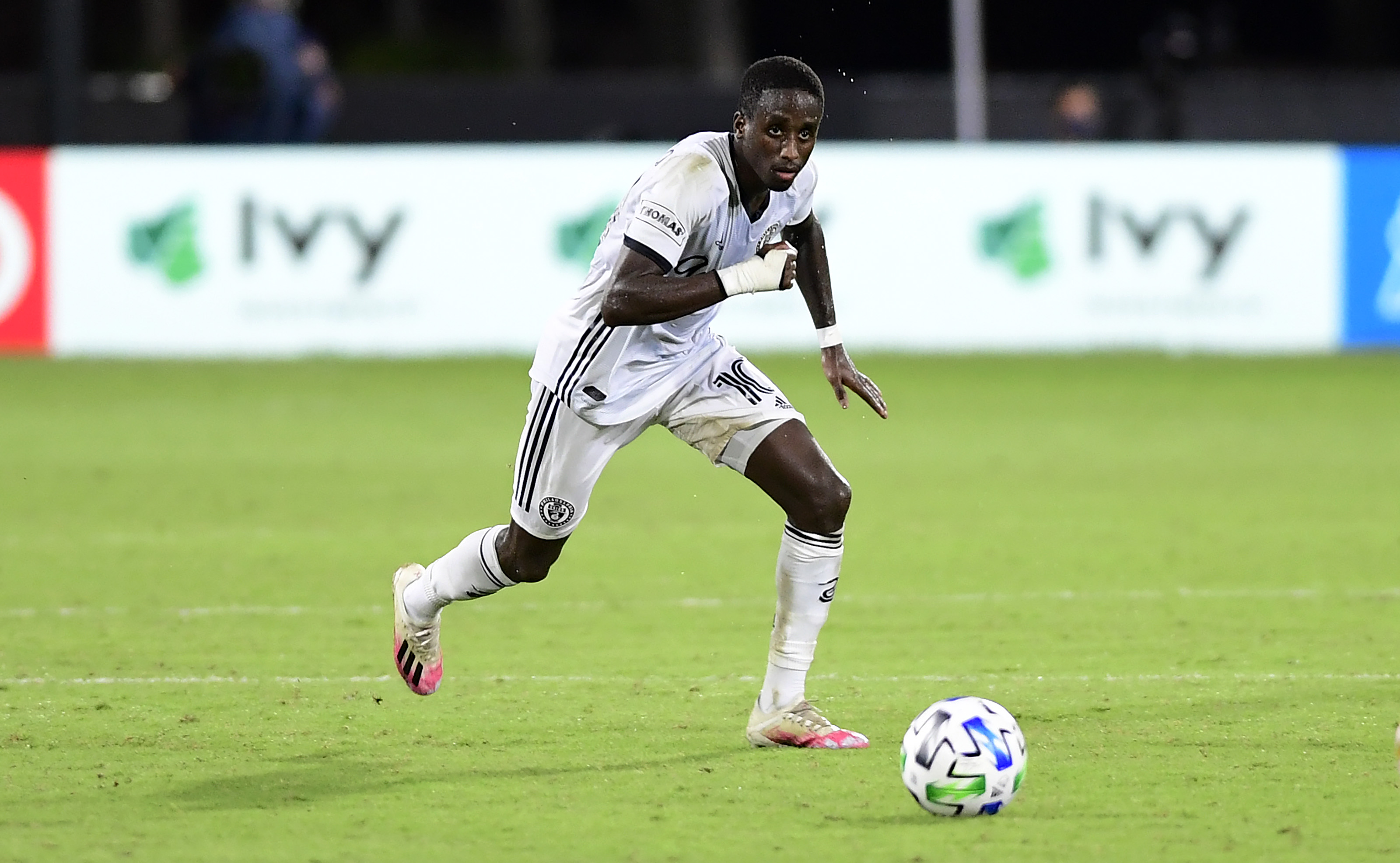 Philadelphia Union MLS is Back jerseys feature Subaru and Thomas