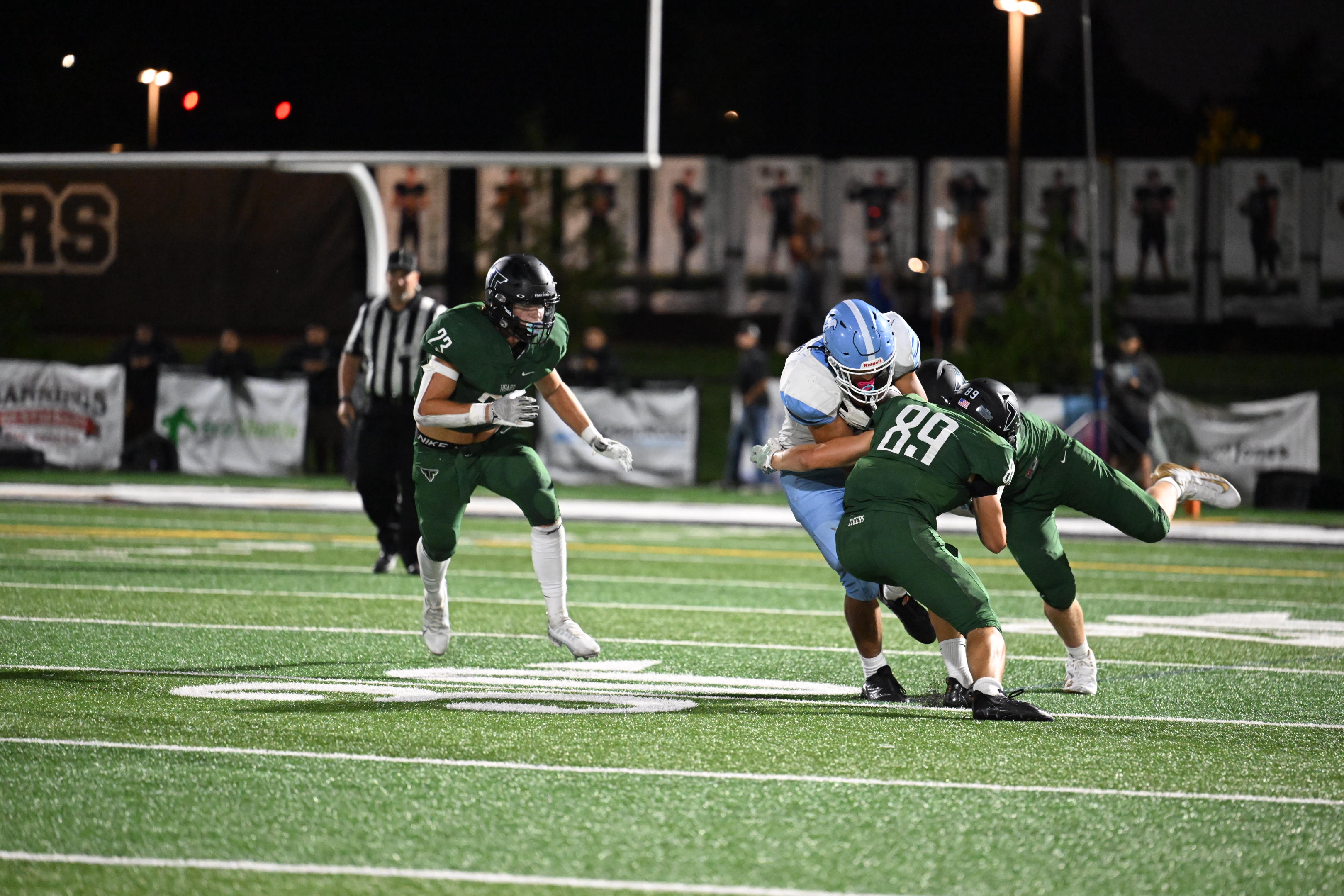 Tigard Tigers vs Liberty Falcons football - oregonlive.com