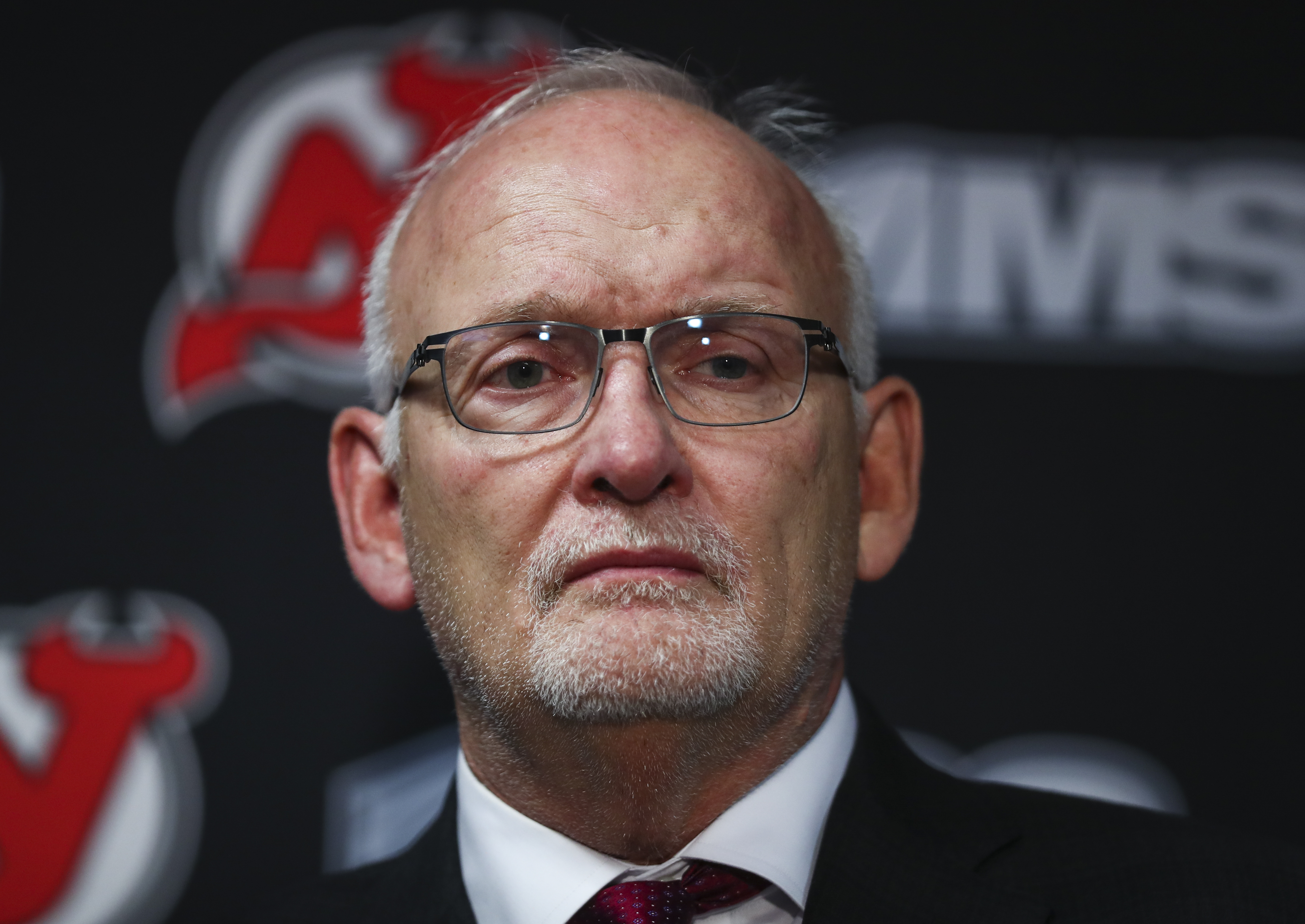 WATCH: Devils fans apologize to coach Lindy Ruff, less than 1 month after  calling for his job: 'Sorry Lindy!' 