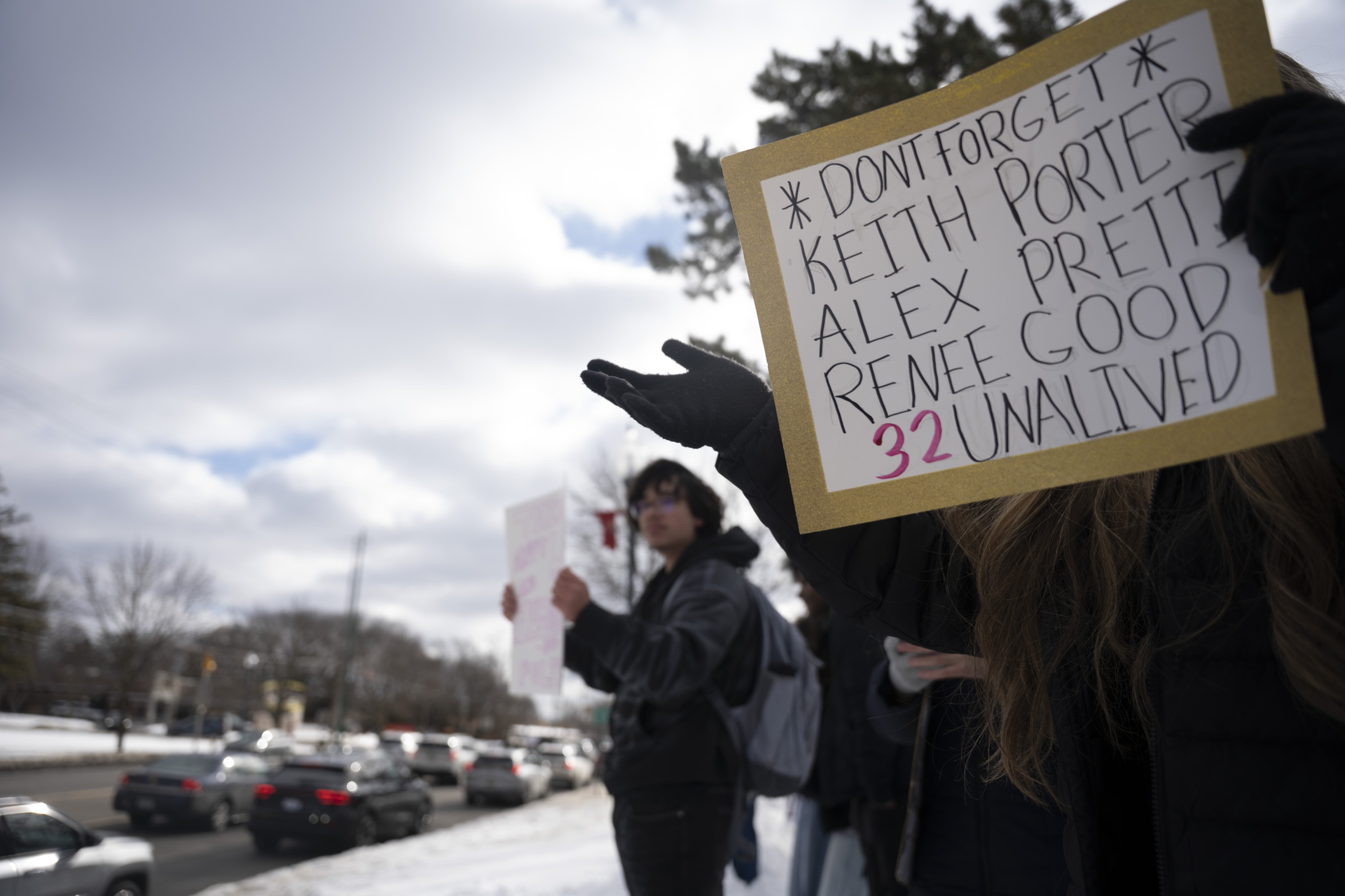Grand Blanc High School students stage walk out in protest of ...