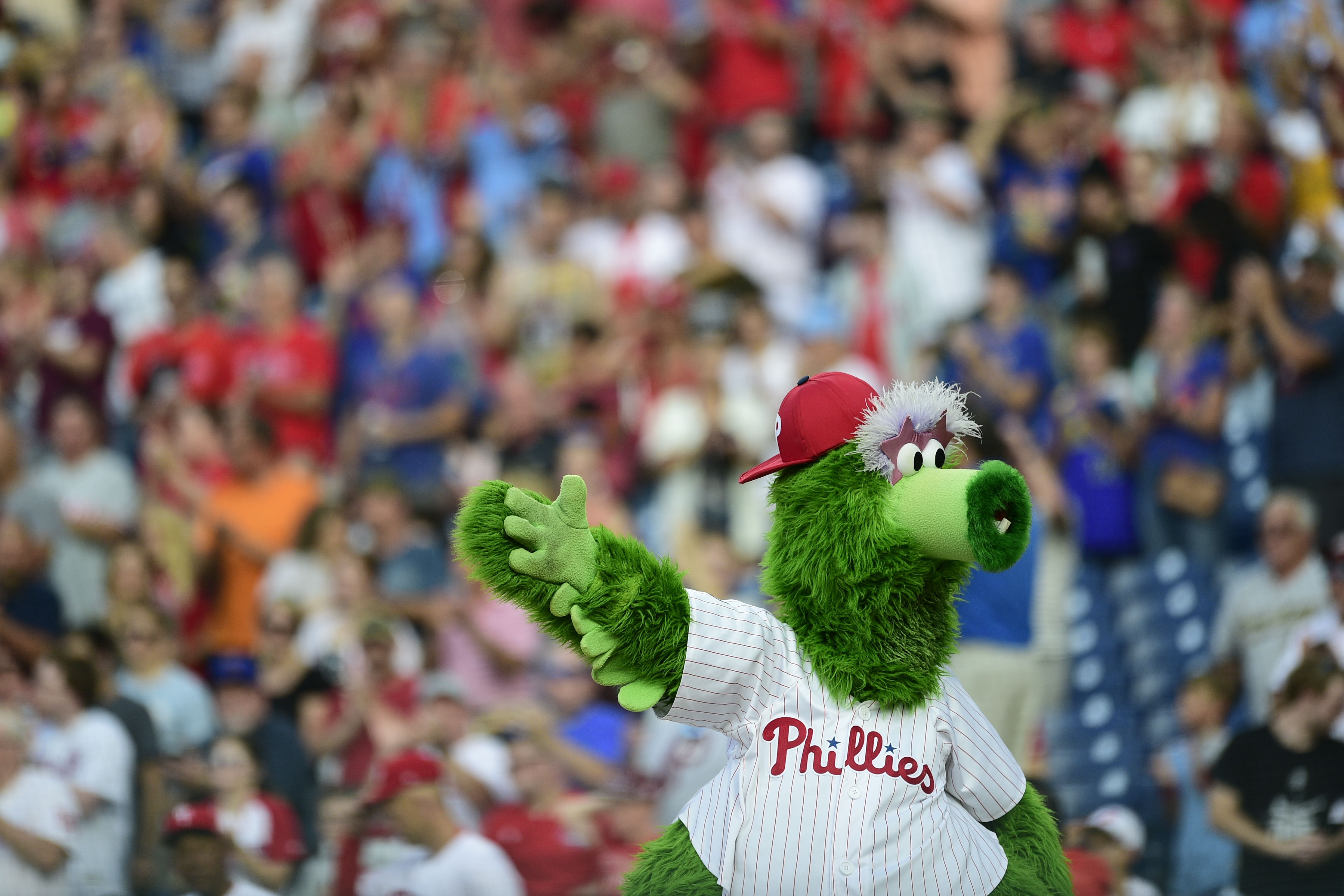 The Phillies Unveil a New Phanatic as Lawyers Fight Over Mascot